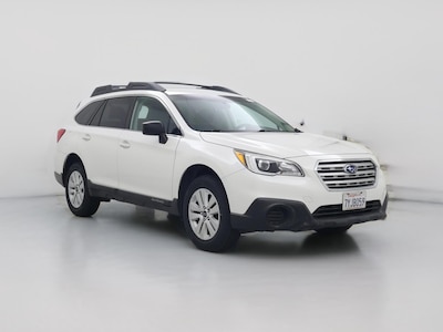 White 2017 Subaru Outback 2.5I