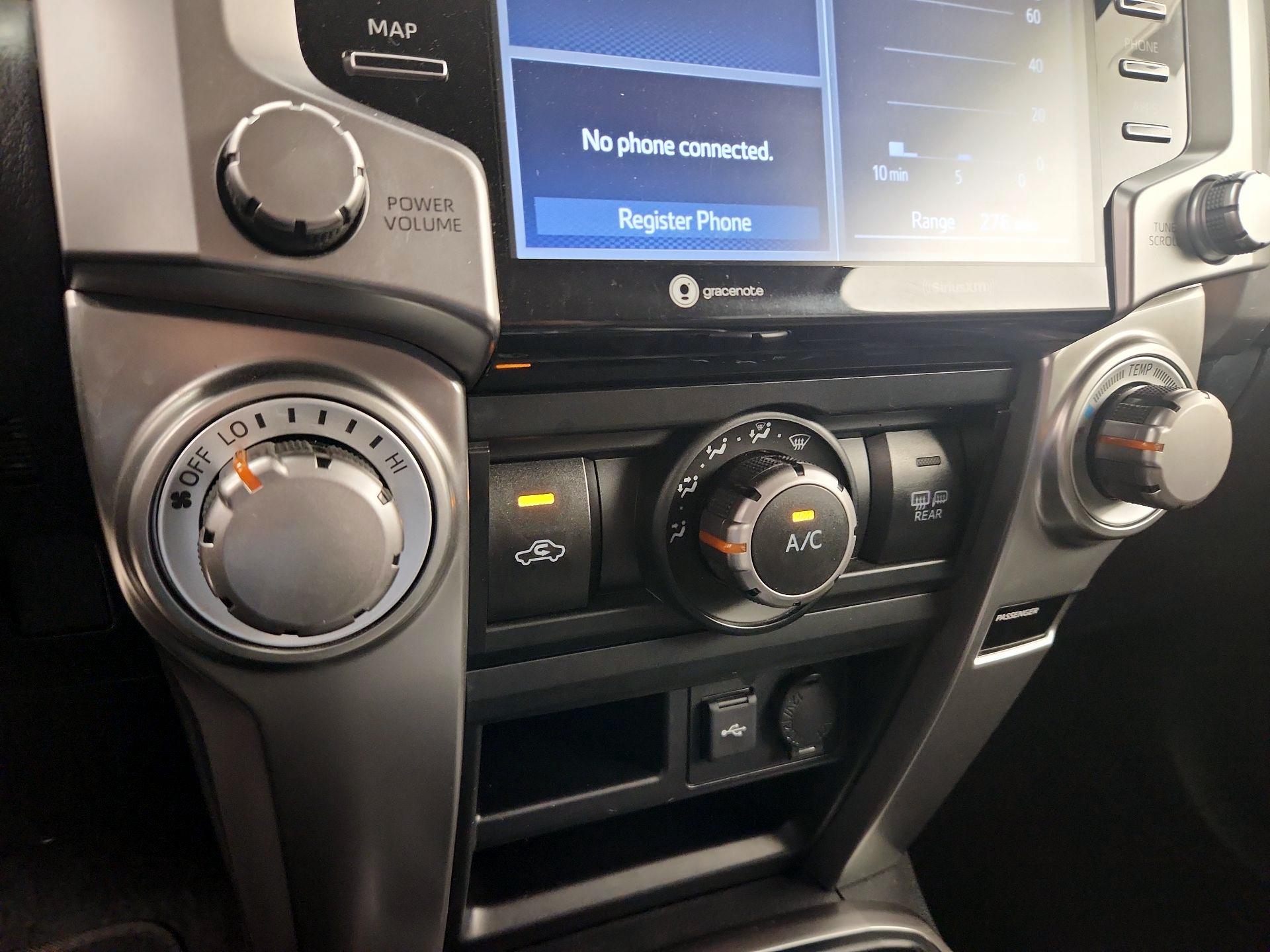 Thumbnail: 2024 Toyota 4Runner - 16