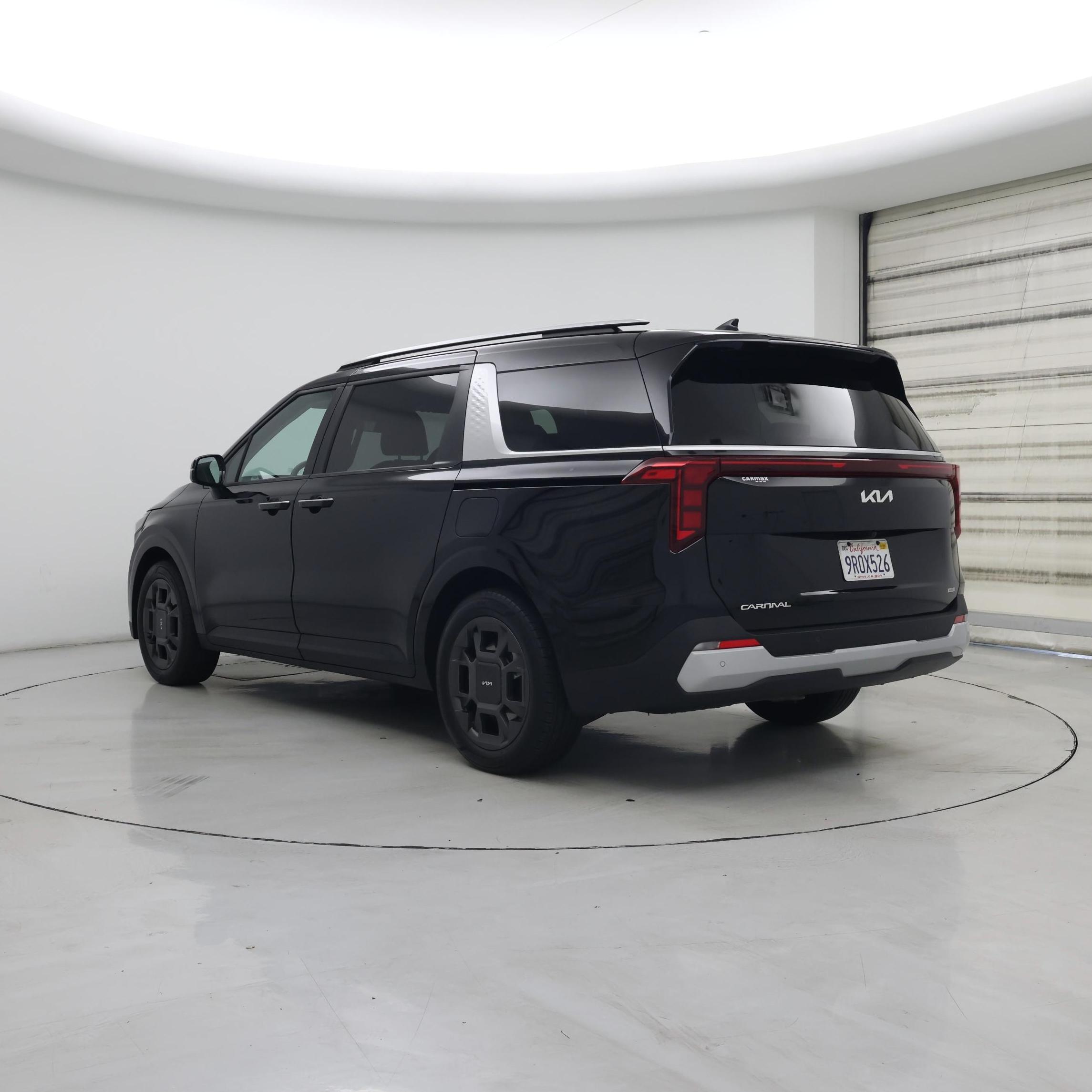 Thumbnail: 2025 Kia Carnival - 2