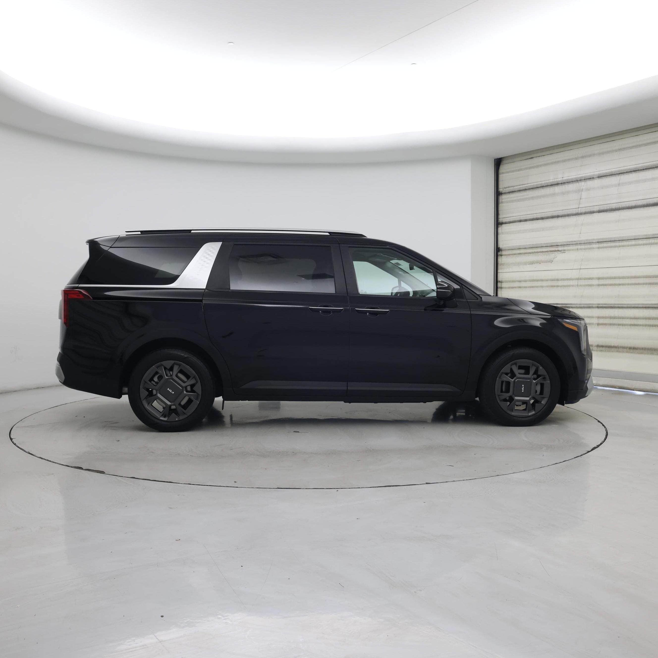 Thumbnail: 2025 Kia Carnival - 7