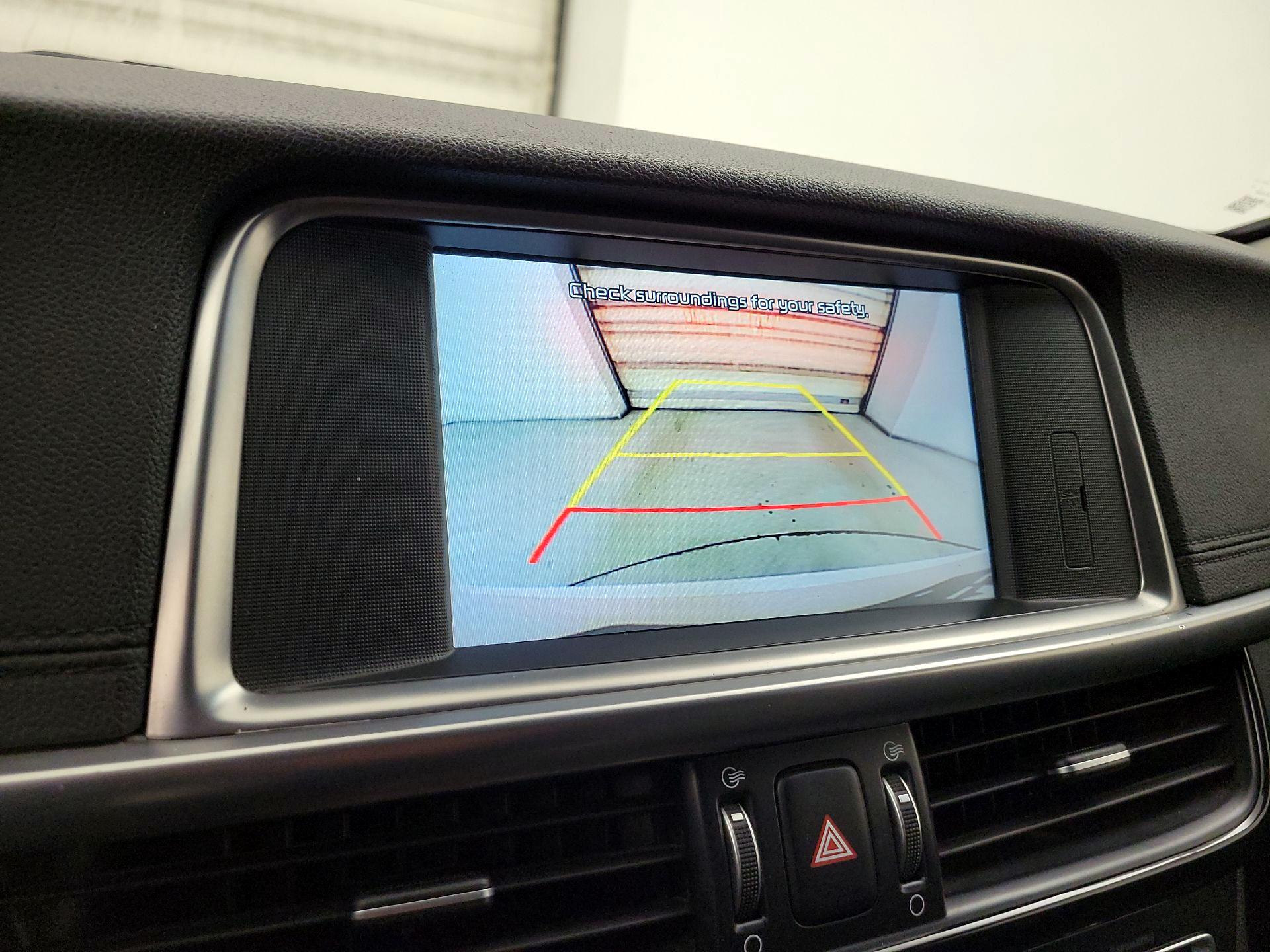 Thumbnail: 2016 Kia Optima - 15