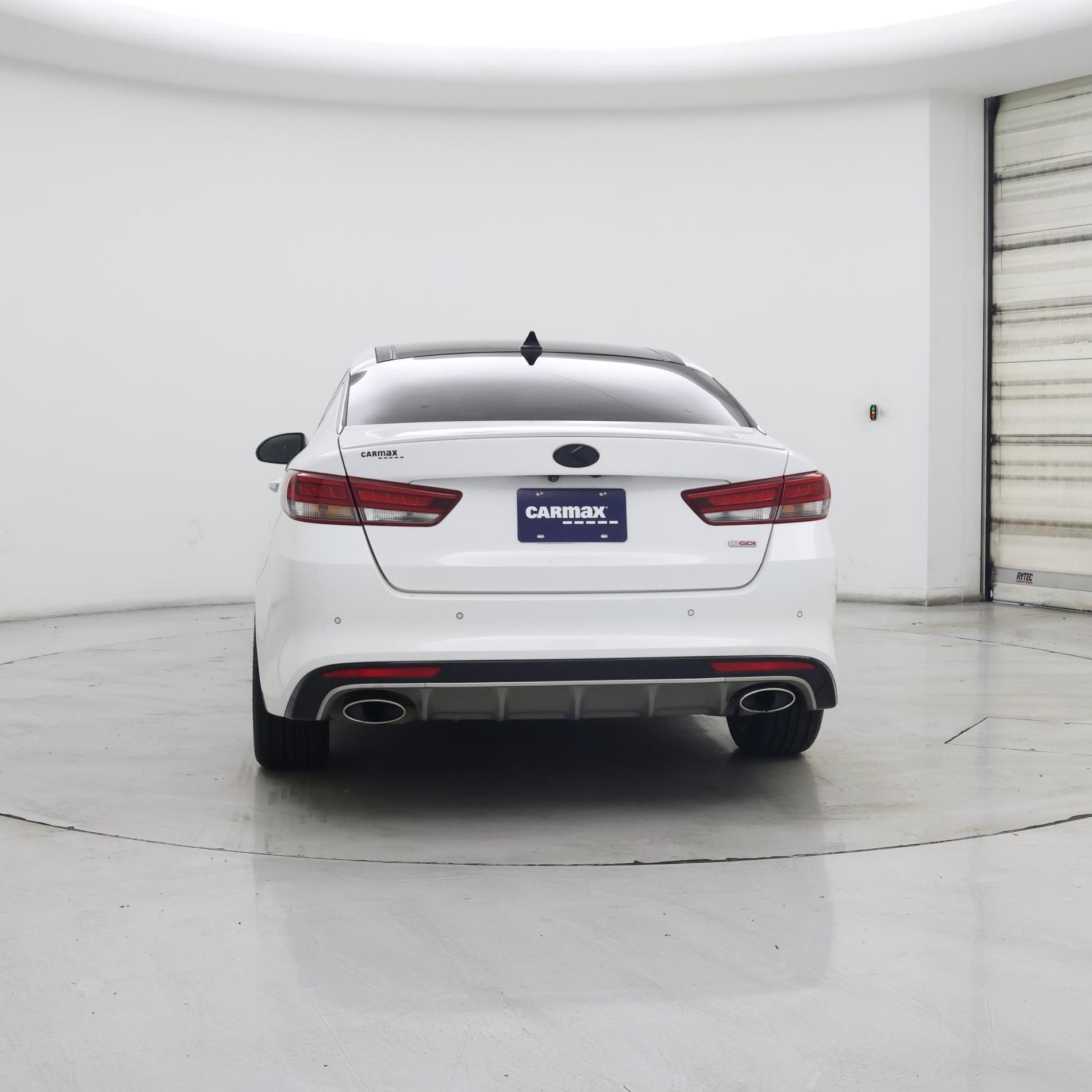 Thumbnail: 2016 Kia Optima - 6