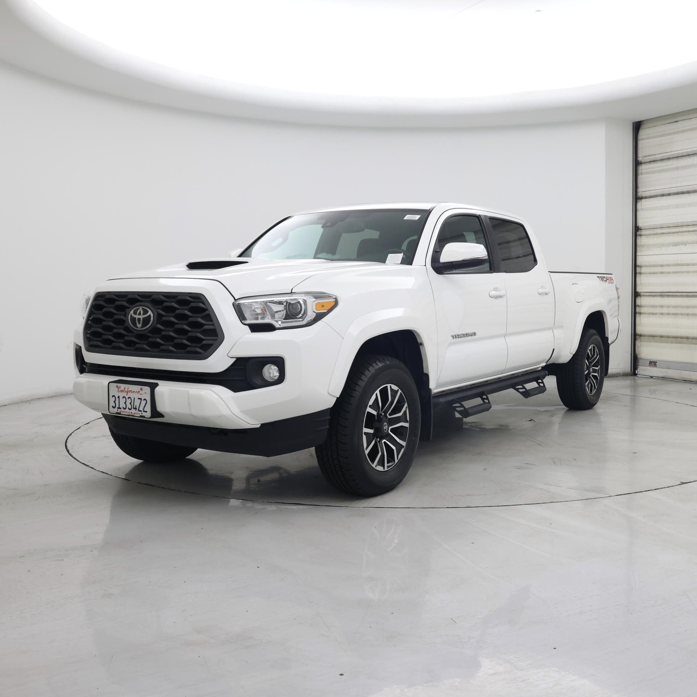 Thumbnail: 2020 Toyota Tacoma - 4