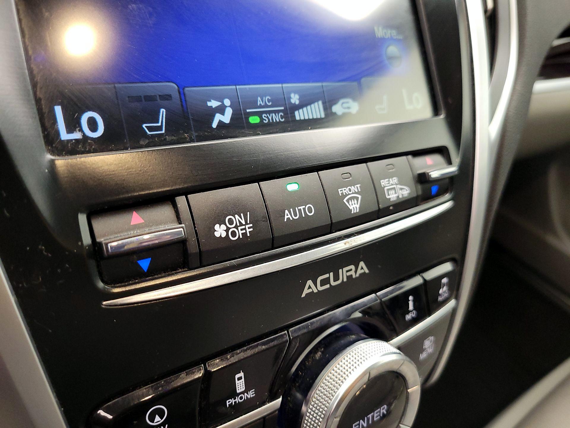 Thumbnail: 2015 Acura TLX - 17