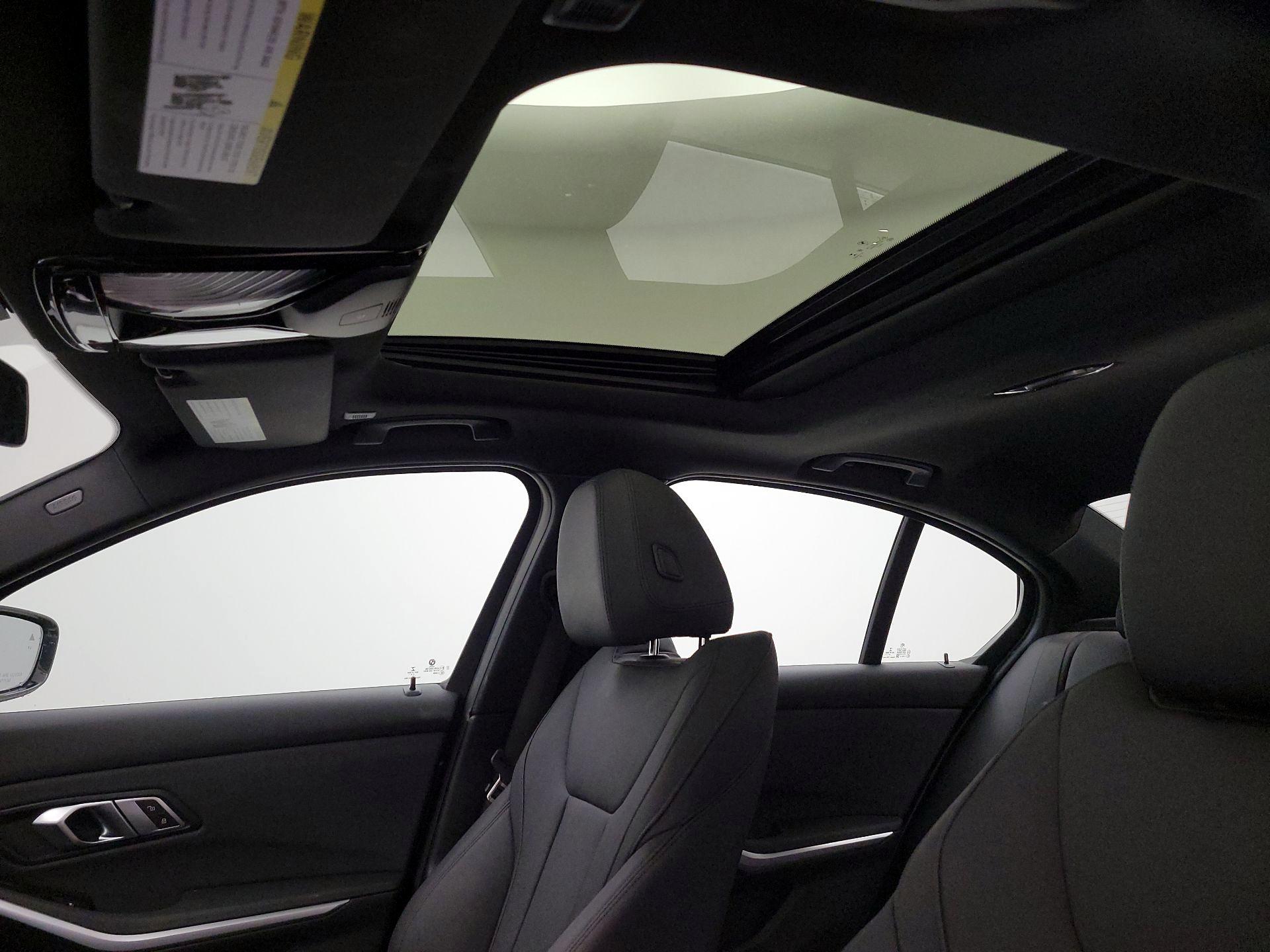 Thumbnail: 2020 BMW 3 Series - 20