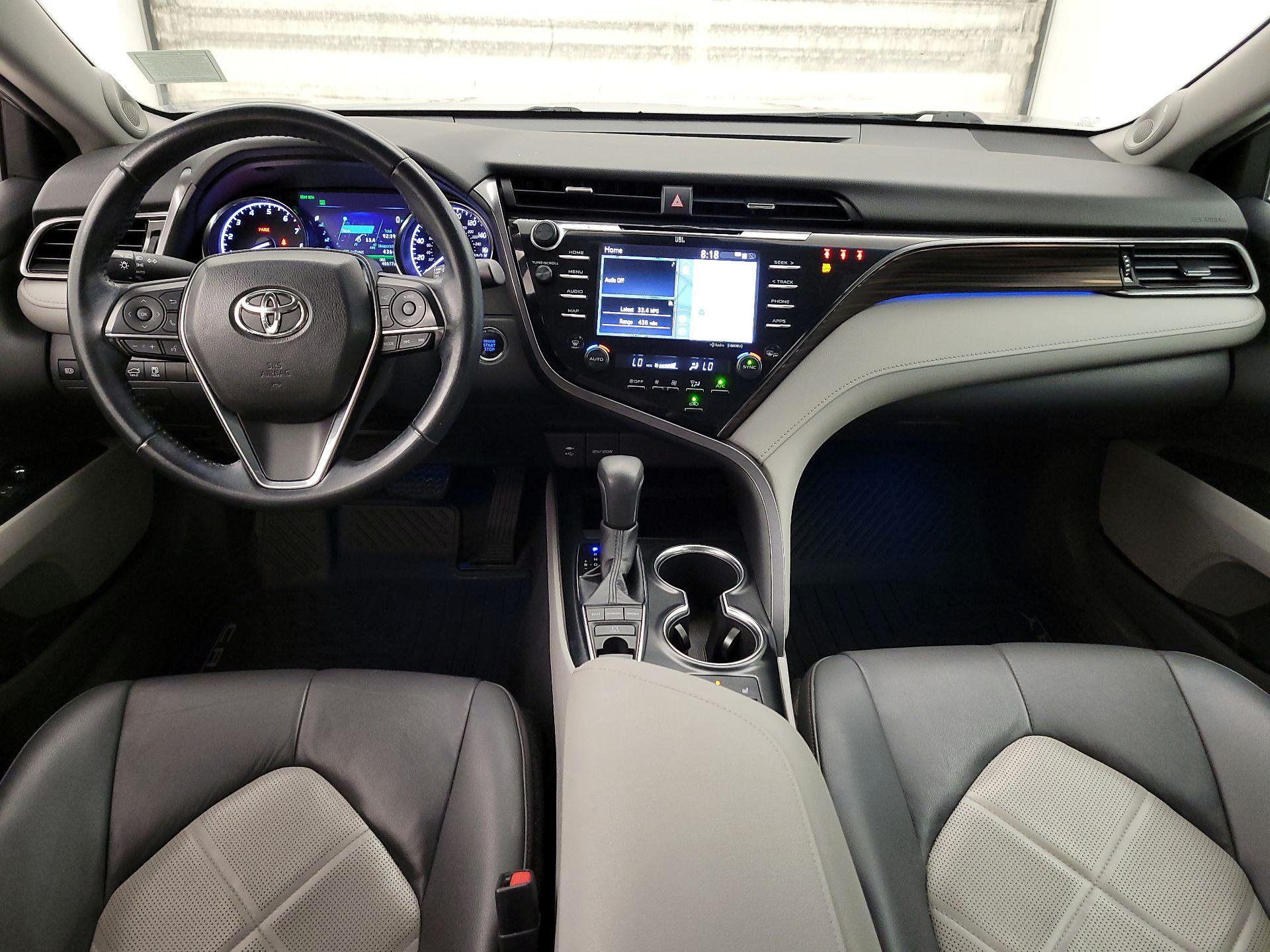 Thumbnail: 2019 Toyota Camry - 9