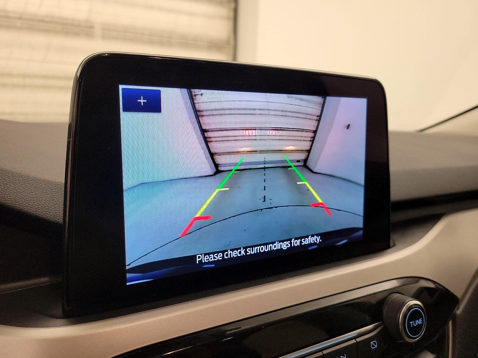 Thumbnail: 2022 Ford Escape - 15