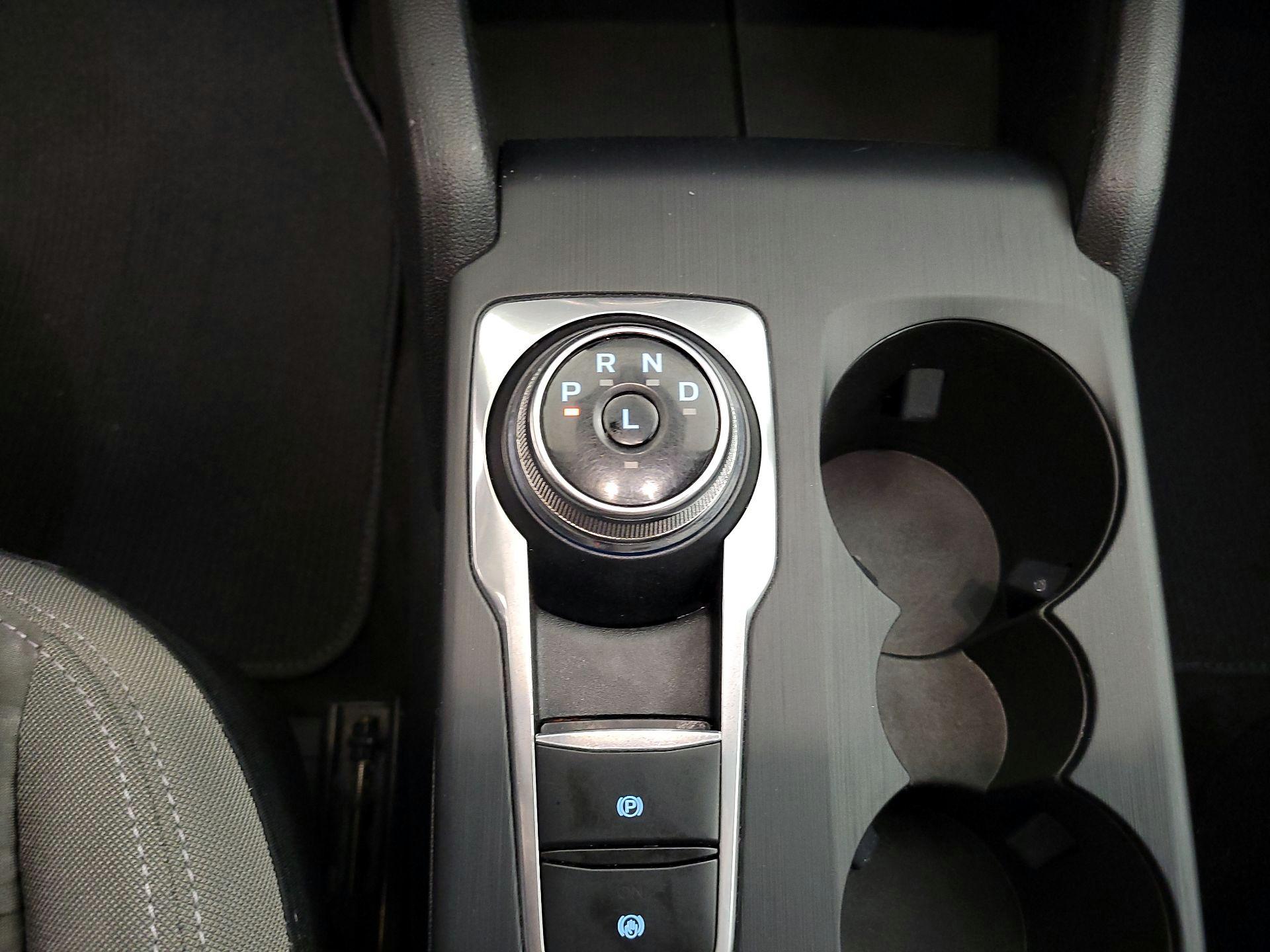 Thumbnail: 2022 Ford Escape - 18