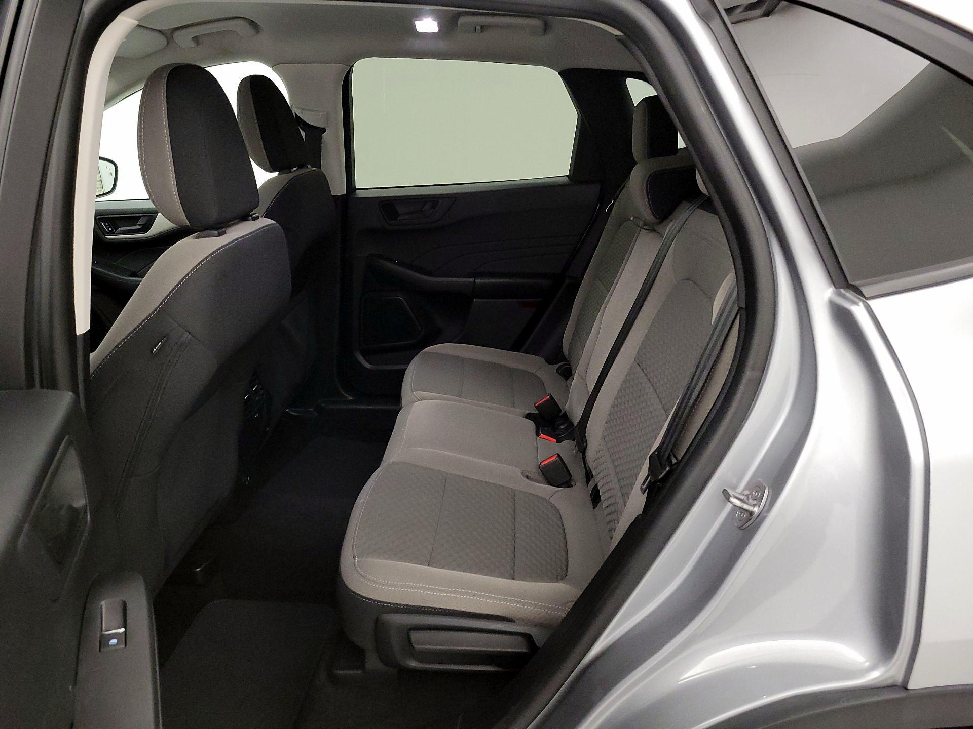 Thumbnail: 2022 Ford Escape - 20