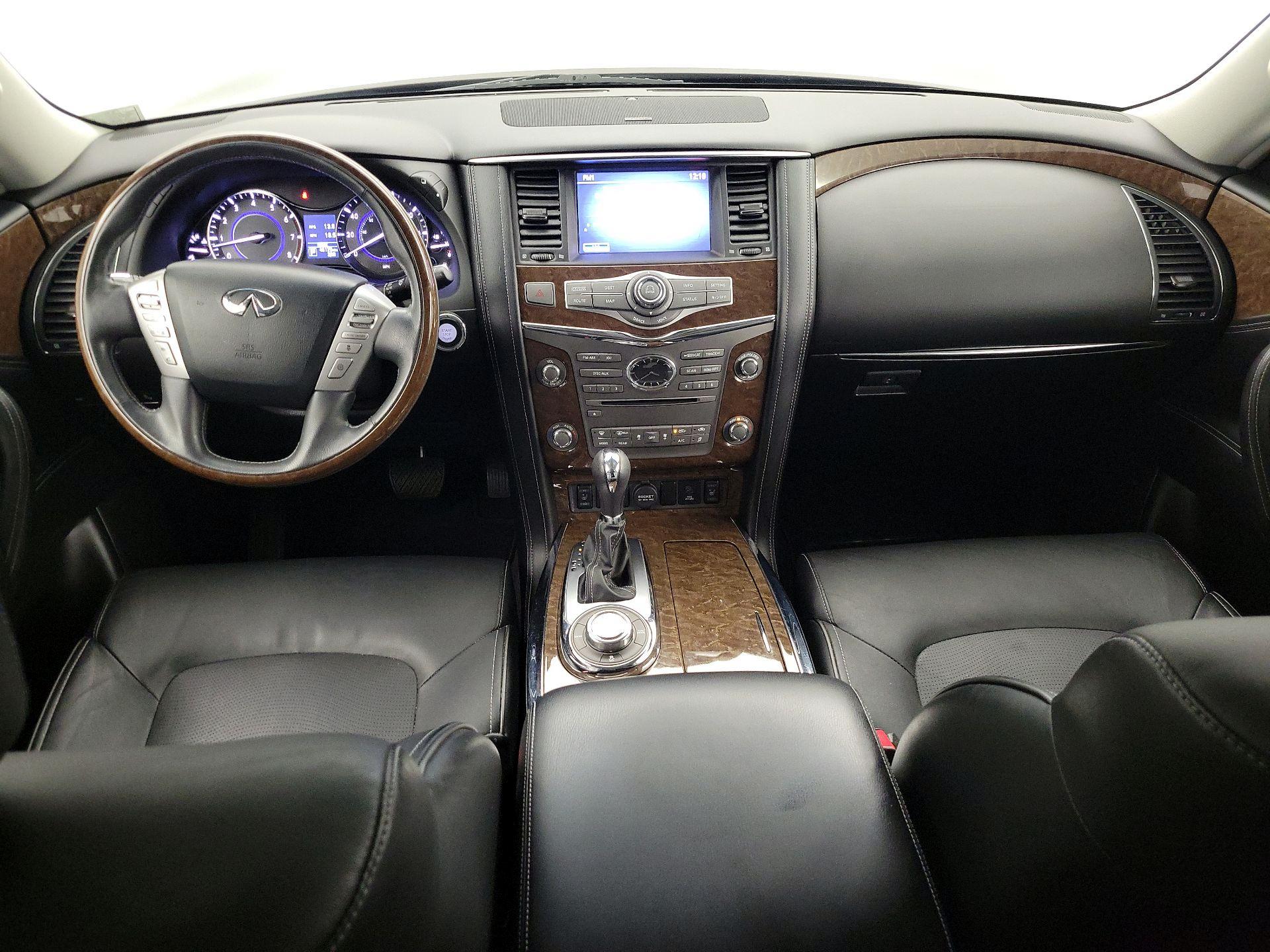 Thumbnail: 2017 INFINITI QX80 - 9
