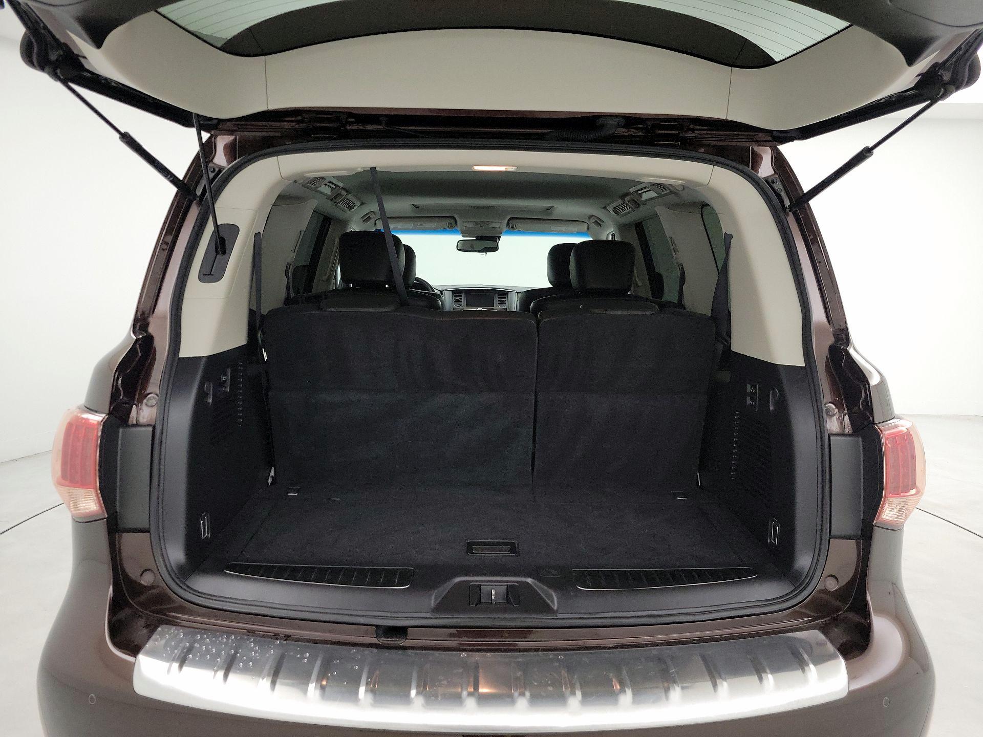 Thumbnail: 2017 INFINITI QX80 - 18