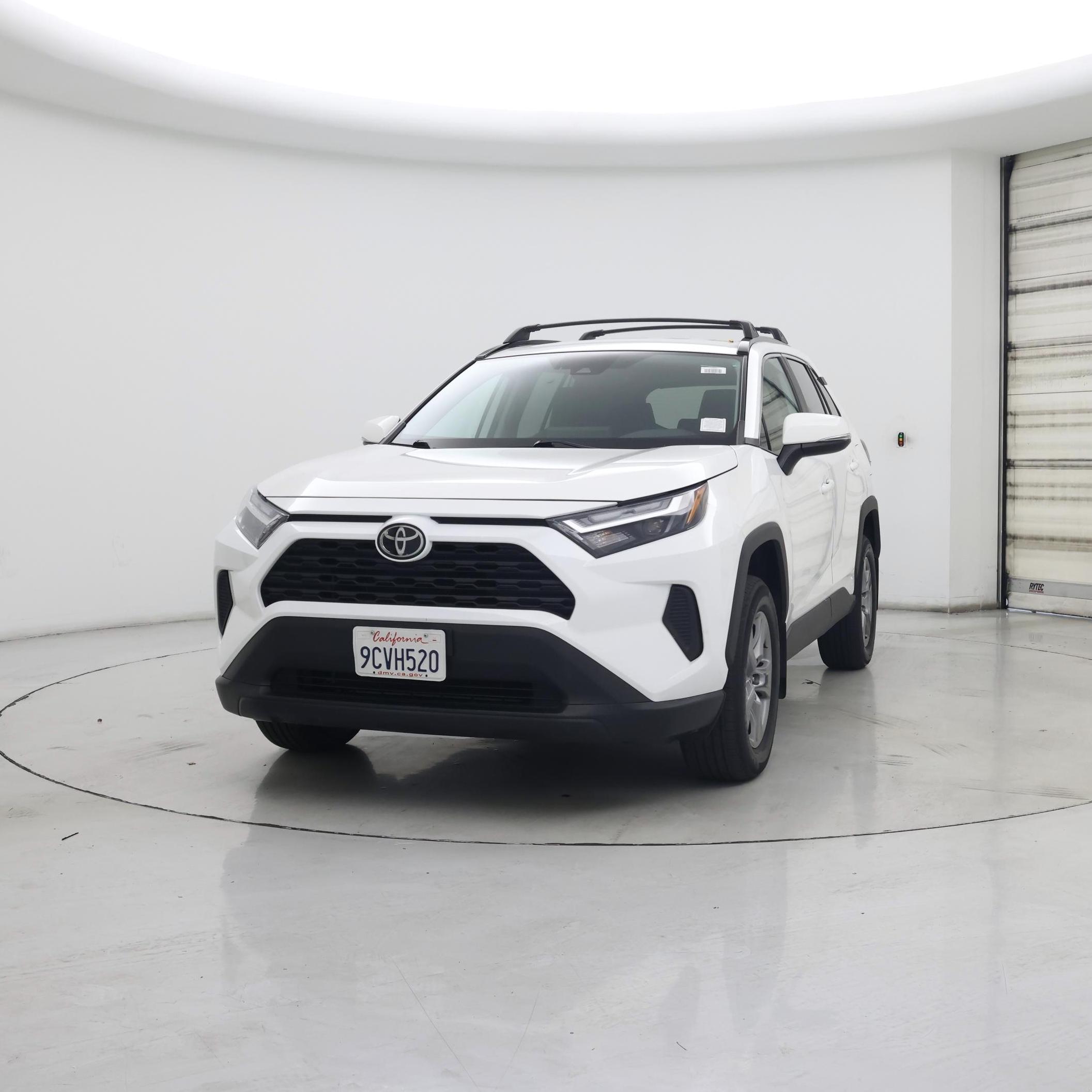 Thumbnail: 2022 Toyota RAV4 - 4