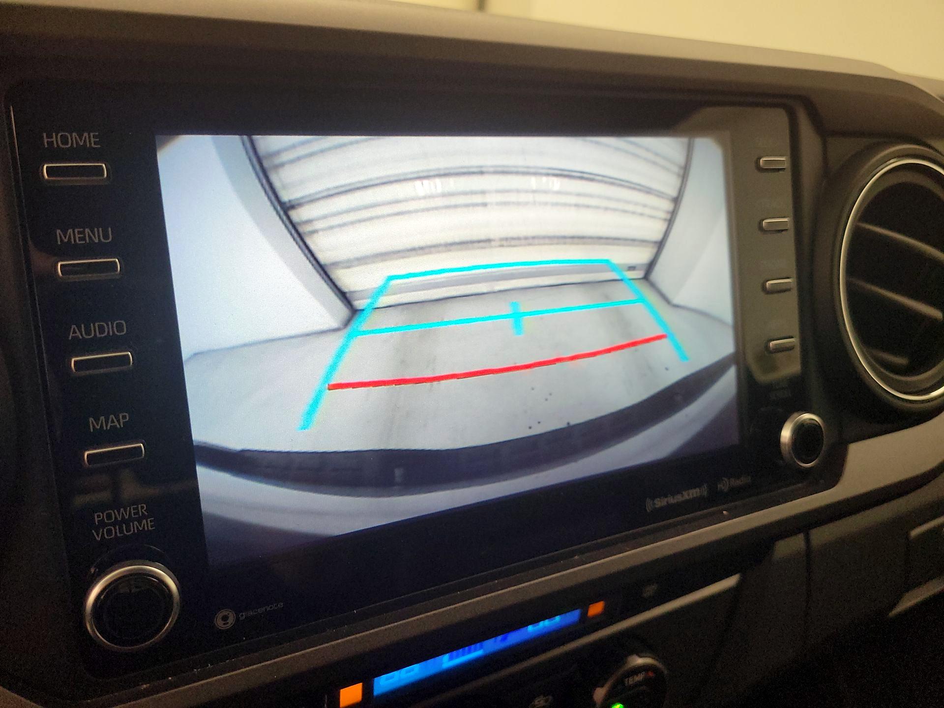 Thumbnail: 2020 Toyota Tacoma - 15