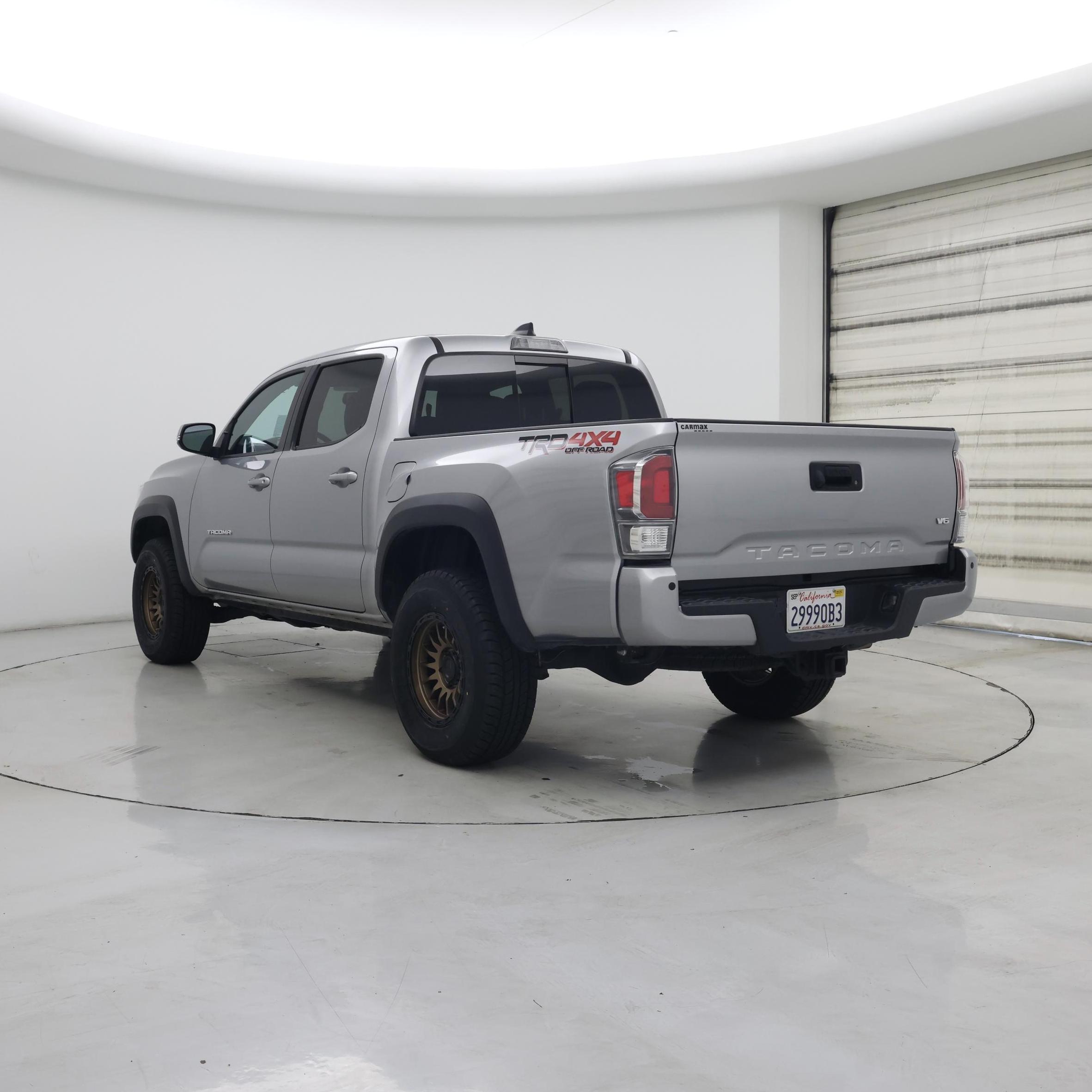 Thumbnail: 2020 Toyota Tacoma - 2