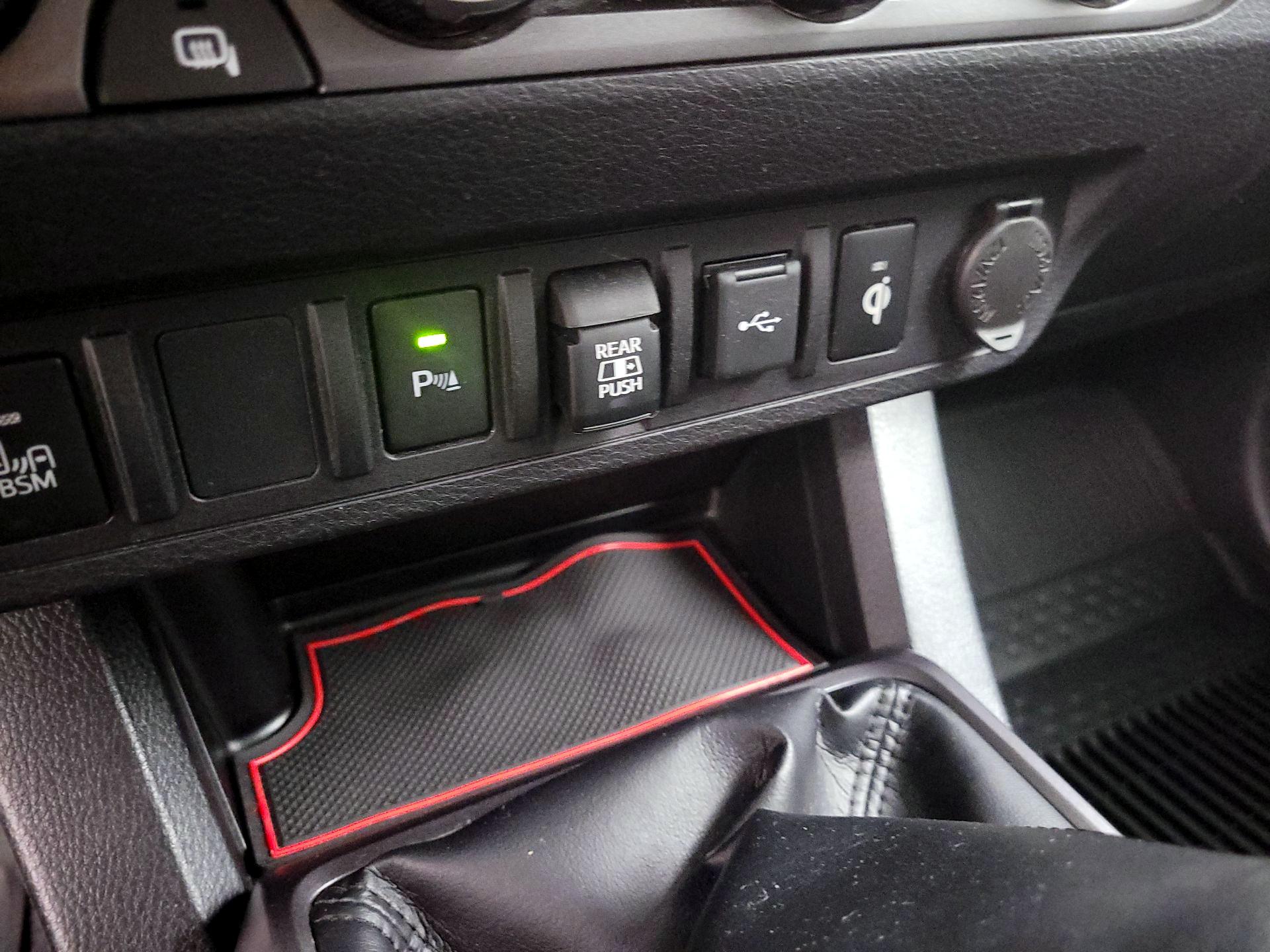 Thumbnail: 2020 Toyota Tacoma - 19