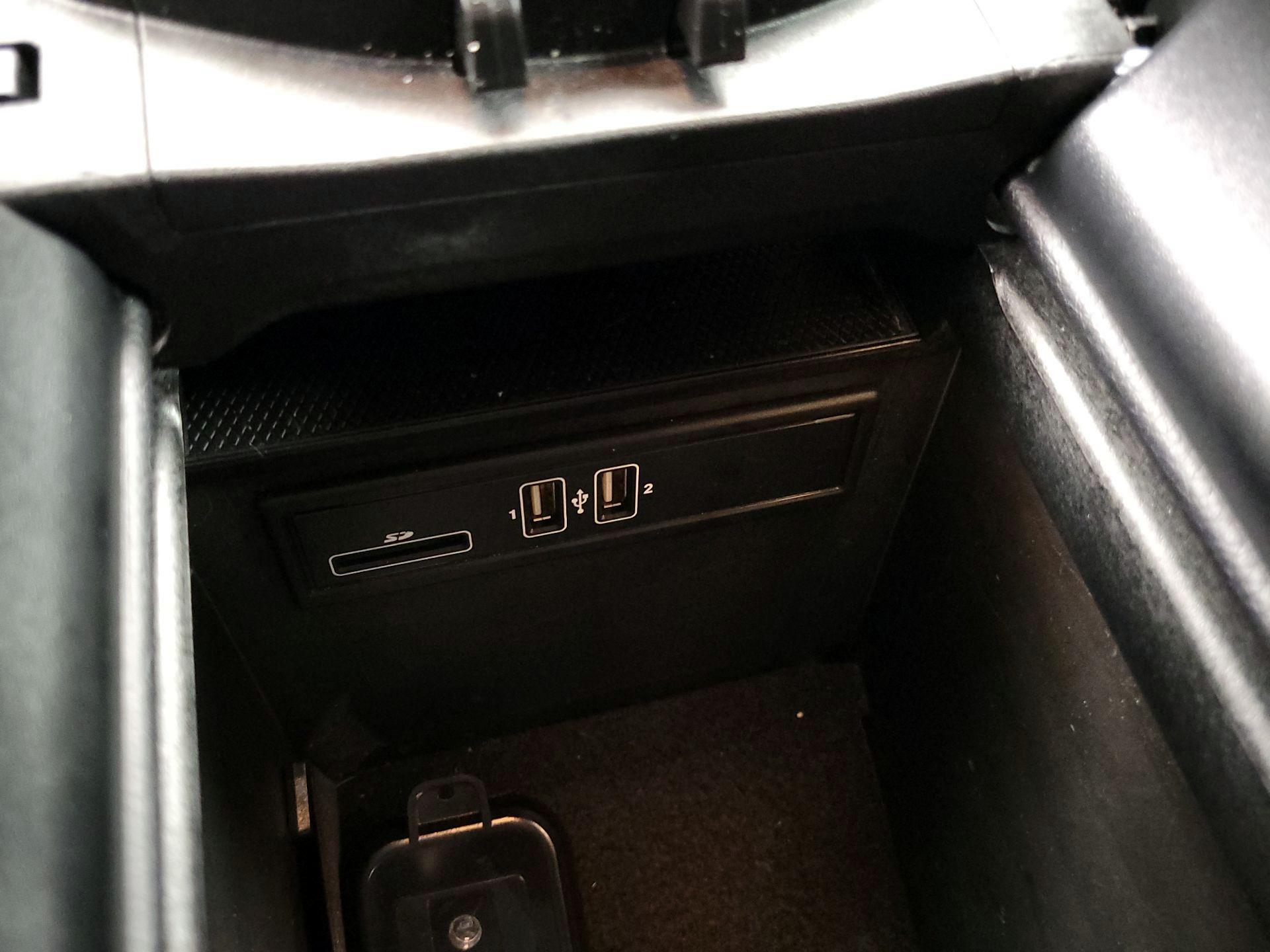 Thumbnail: 2018 Mercedes-Benz GLC - 18