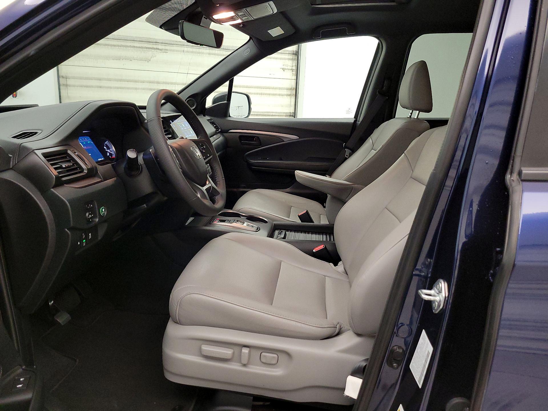 Thumbnail: 2023 Honda Passport - 11