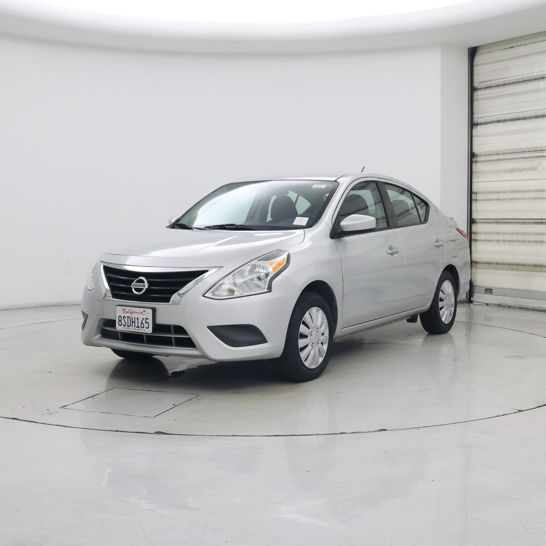 Thumbnail: 2018 Nissan Versa - 4