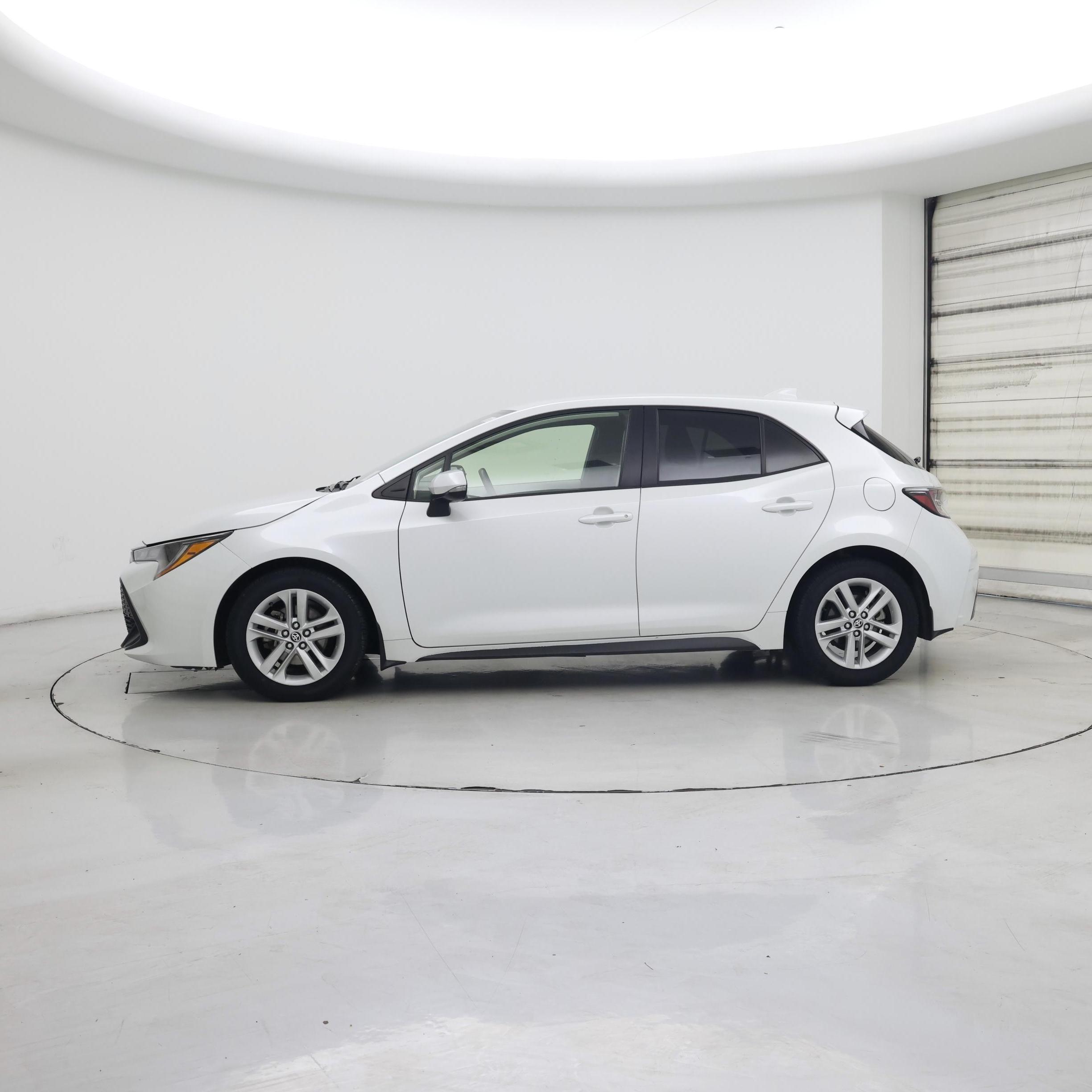 Thumbnail: 2022 Toyota Corolla - 3
