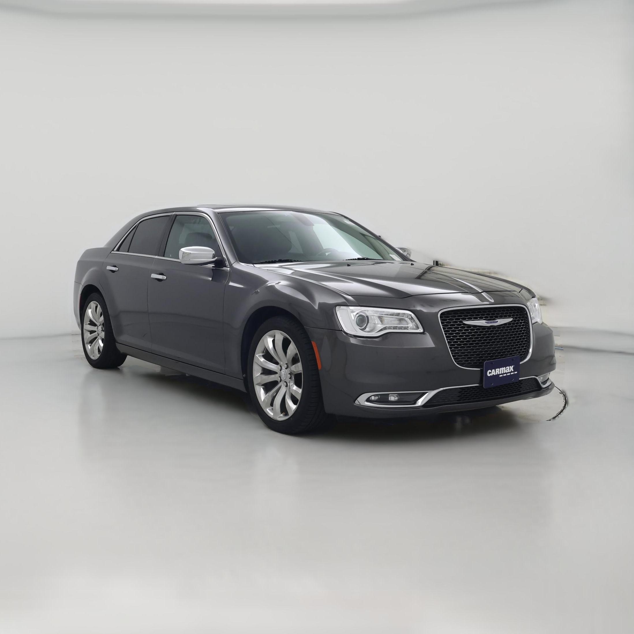 Thumbnail: 2019 Chrysler 300 - 1