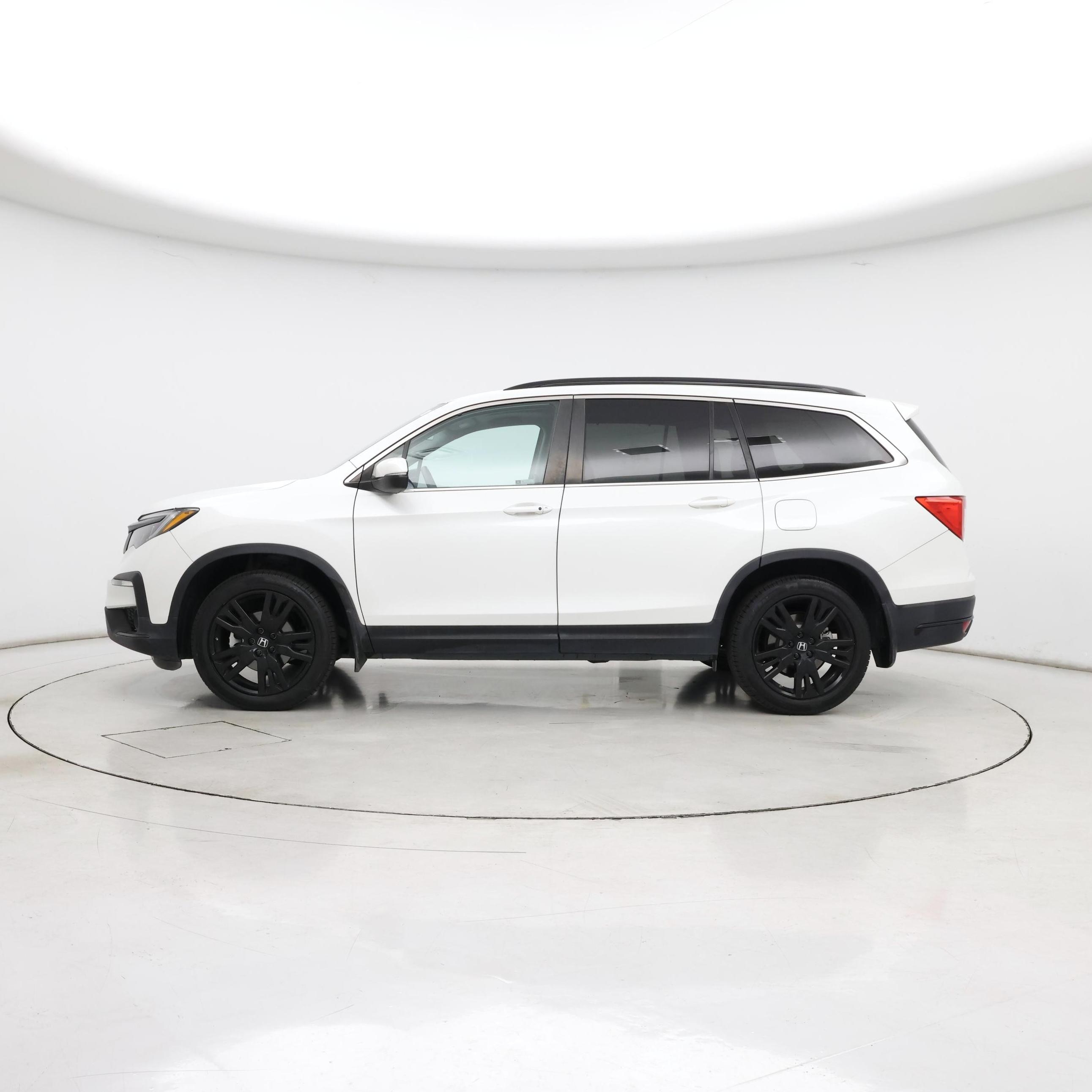 Thumbnail: 2022 Honda Pilot - 3