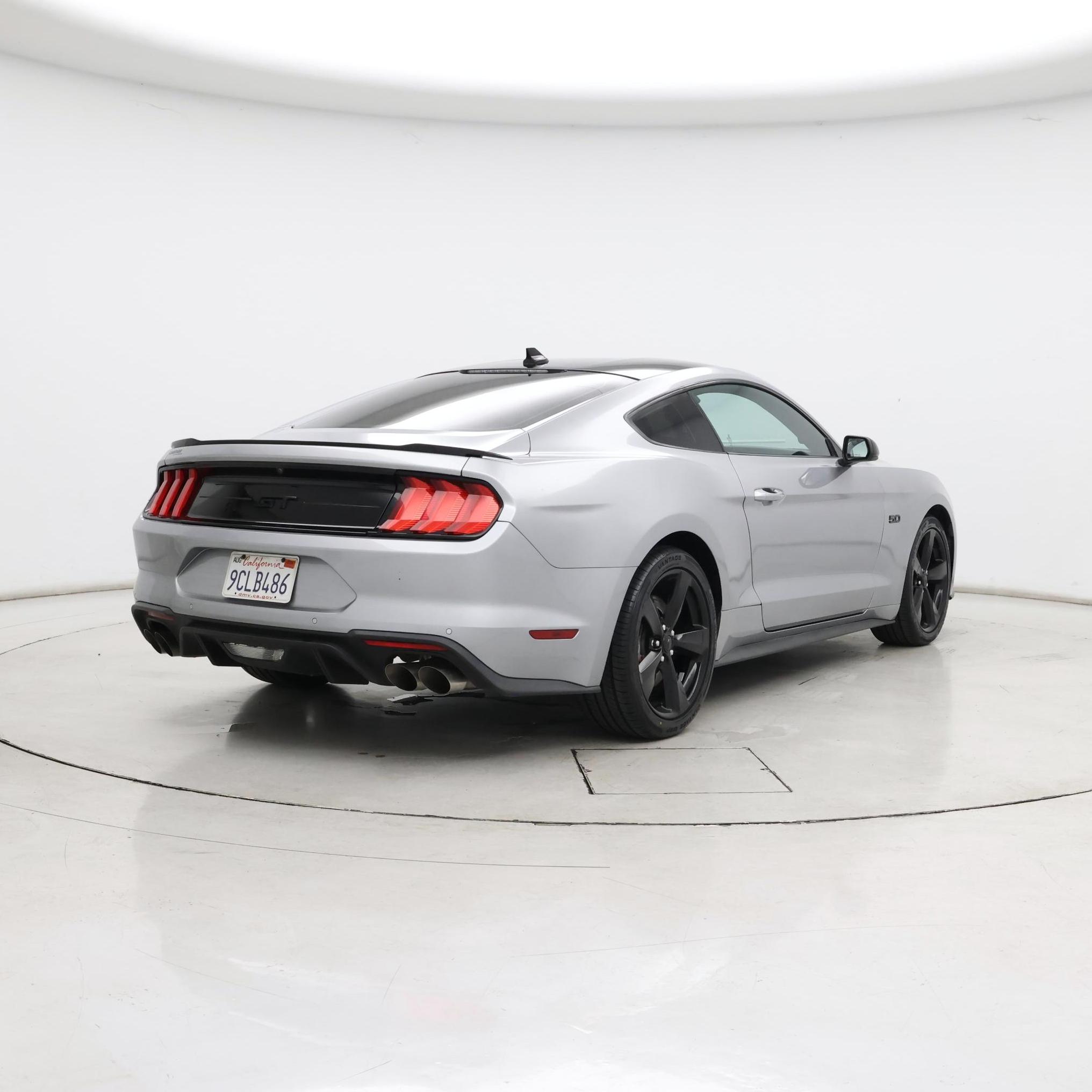 Thumbnail: 2022 Ford Mustang - 8