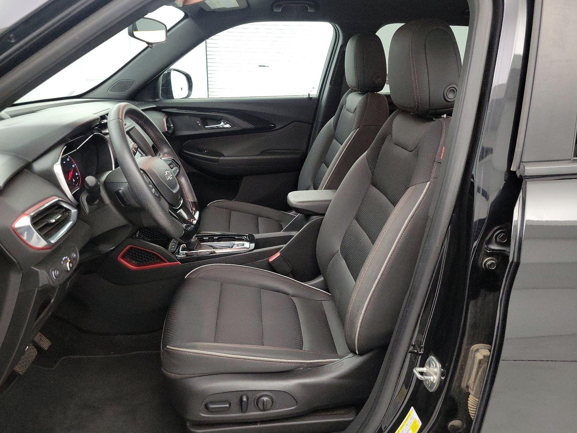 Thumbnail: 2021 Chevrolet TrailBlazer - 11