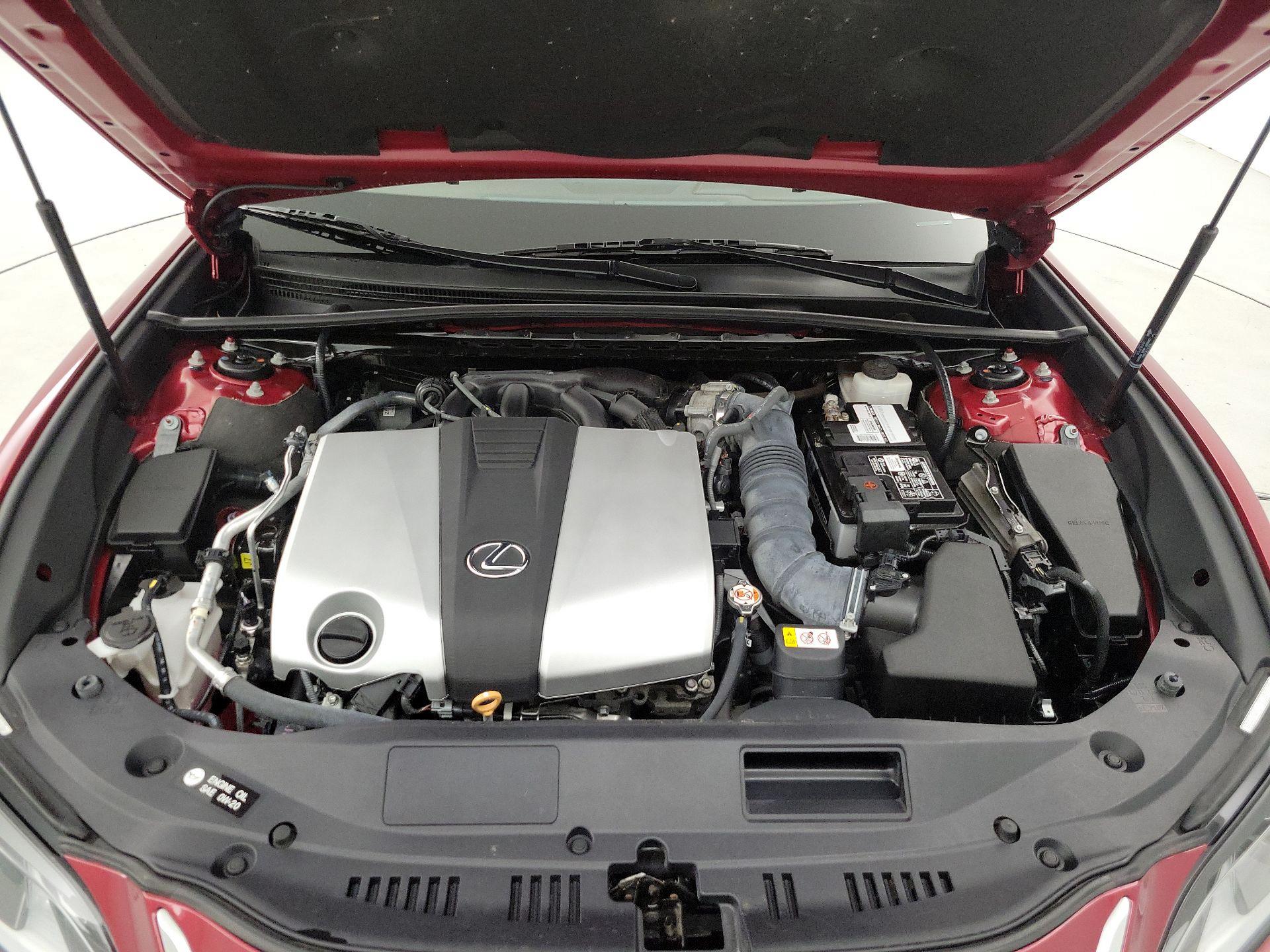 Thumbnail: 2019 Lexus ES - 19