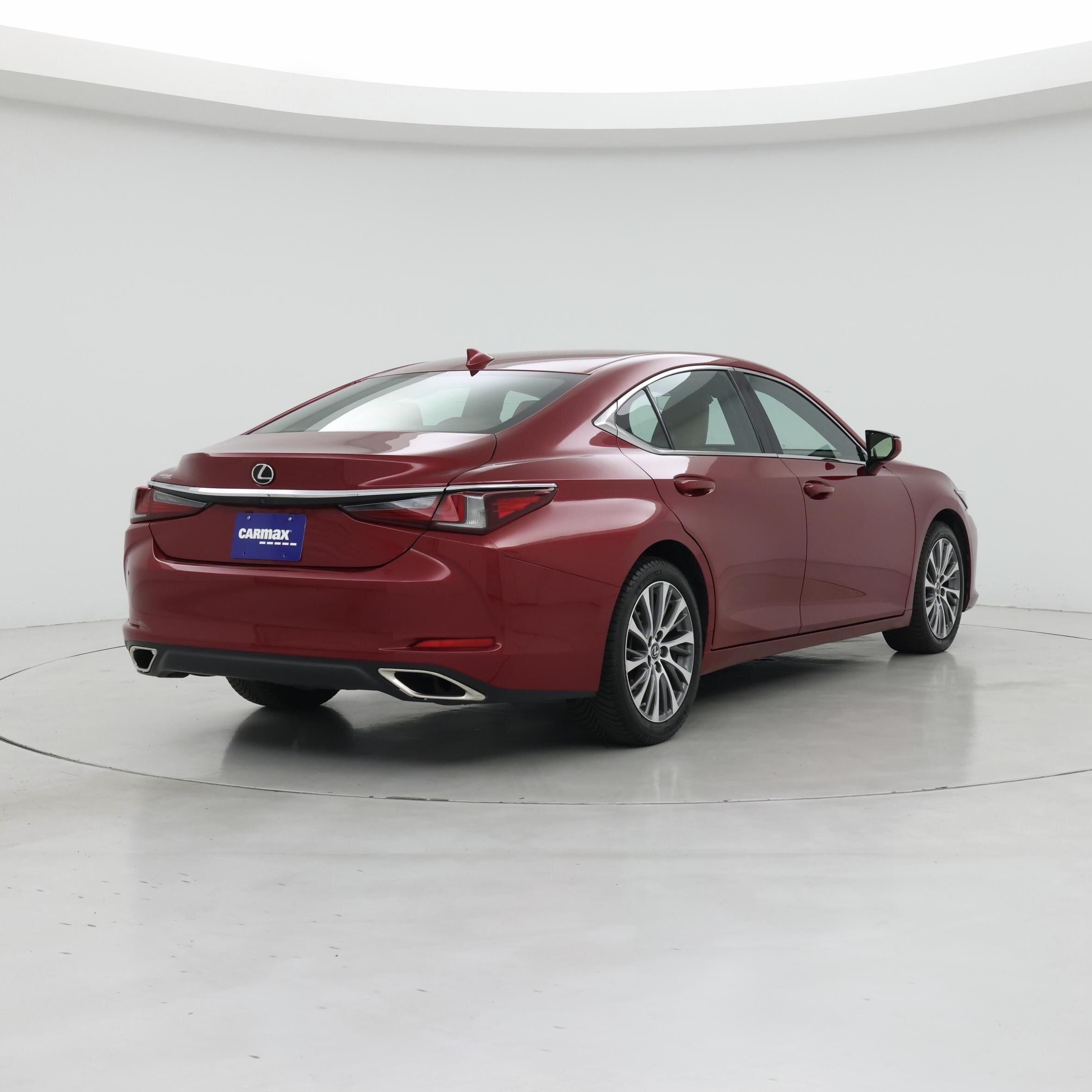 Thumbnail: 2019 Lexus ES - 8