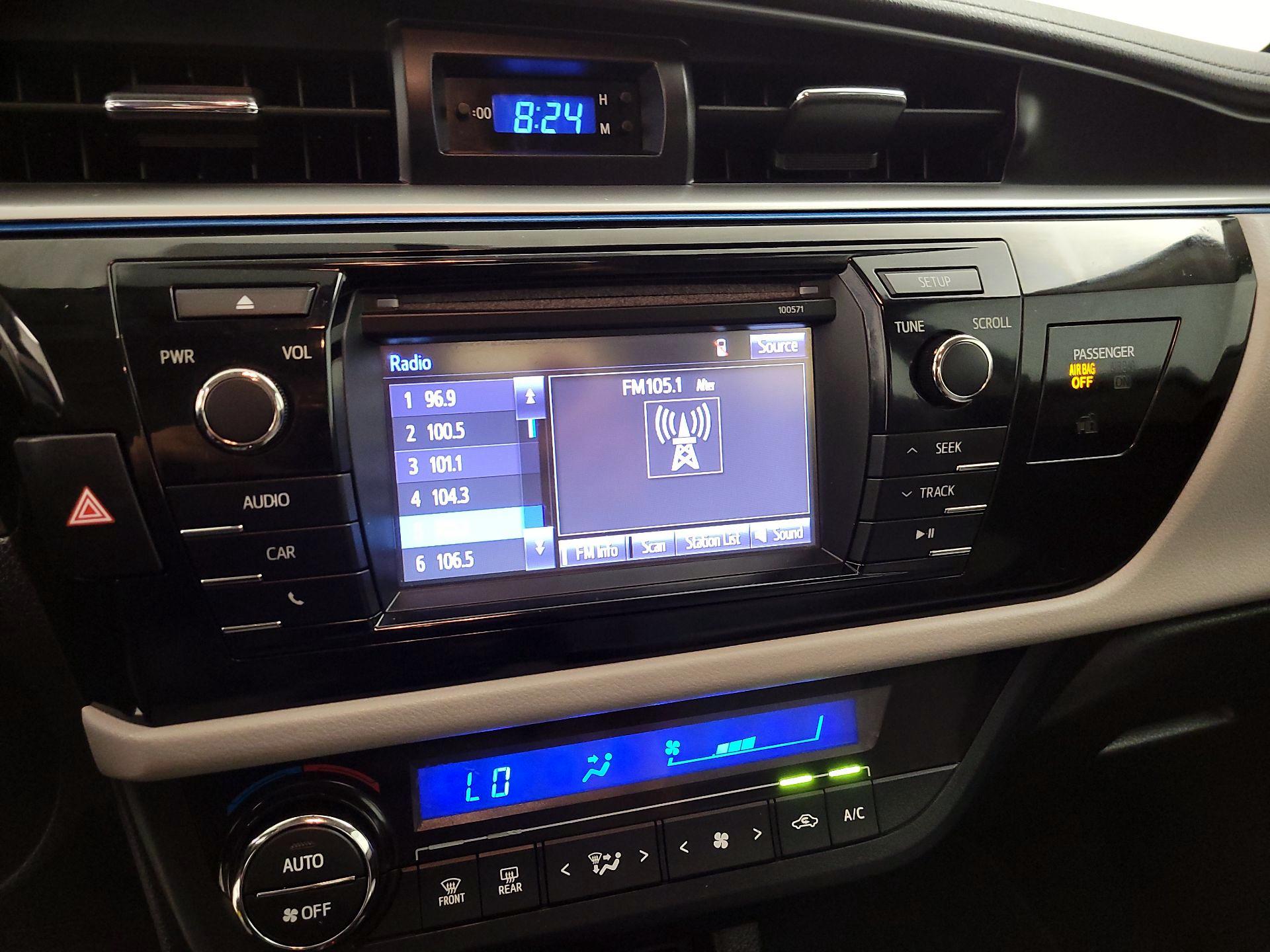 Thumbnail: 2016 Toyota Corolla - 15