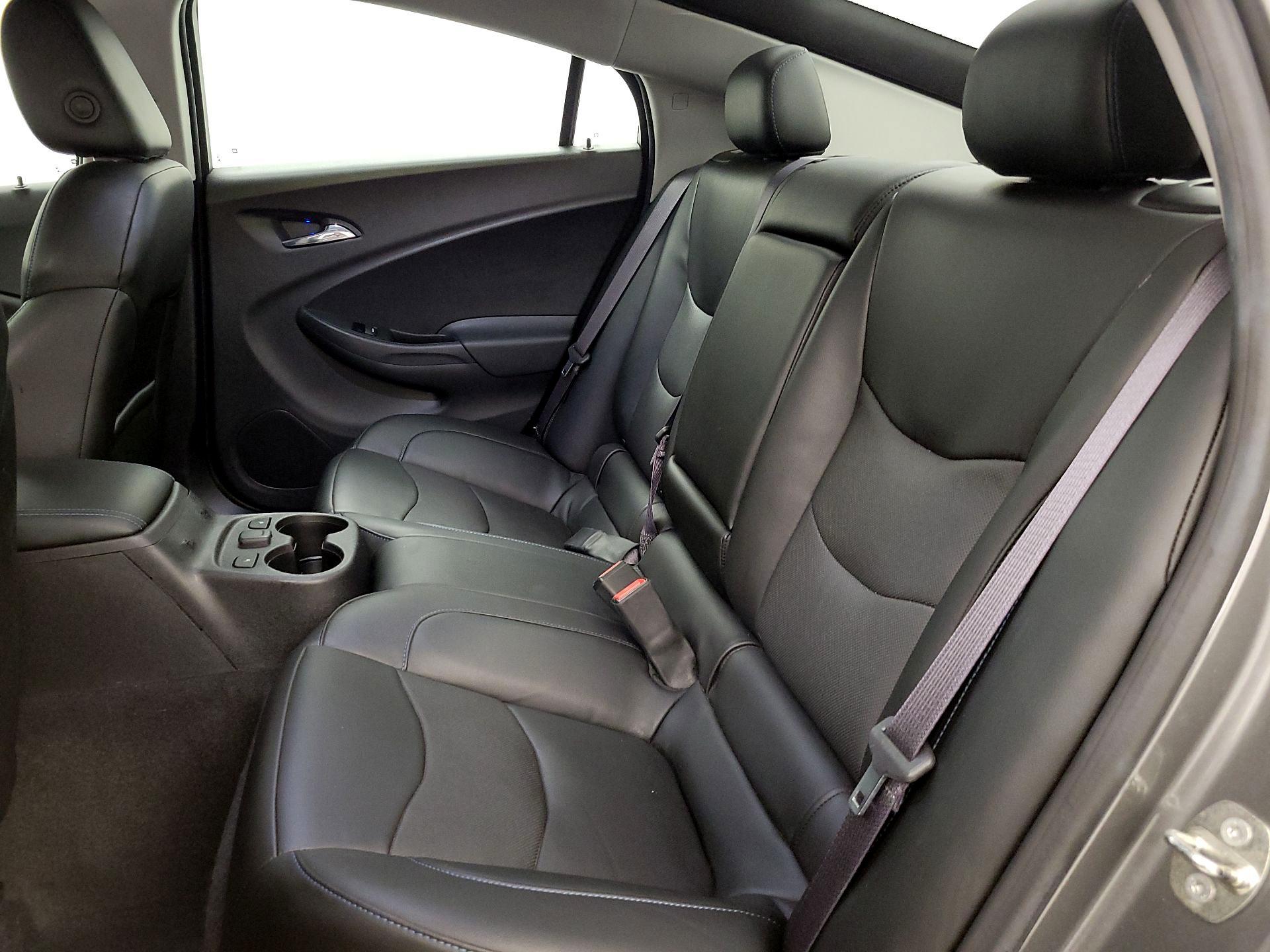 Thumbnail: 2016 Chevrolet Volt - 18