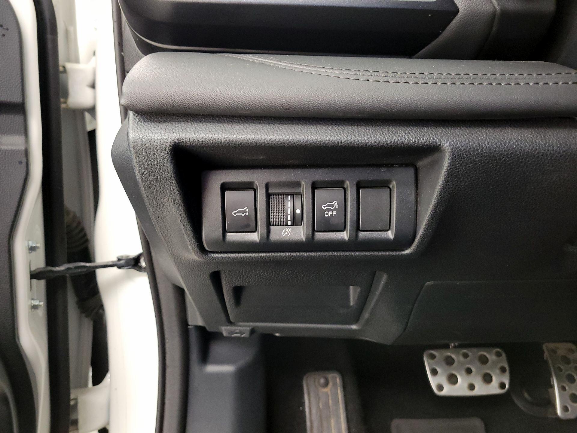 Thumbnail: 2022 Subaru Outback - 13