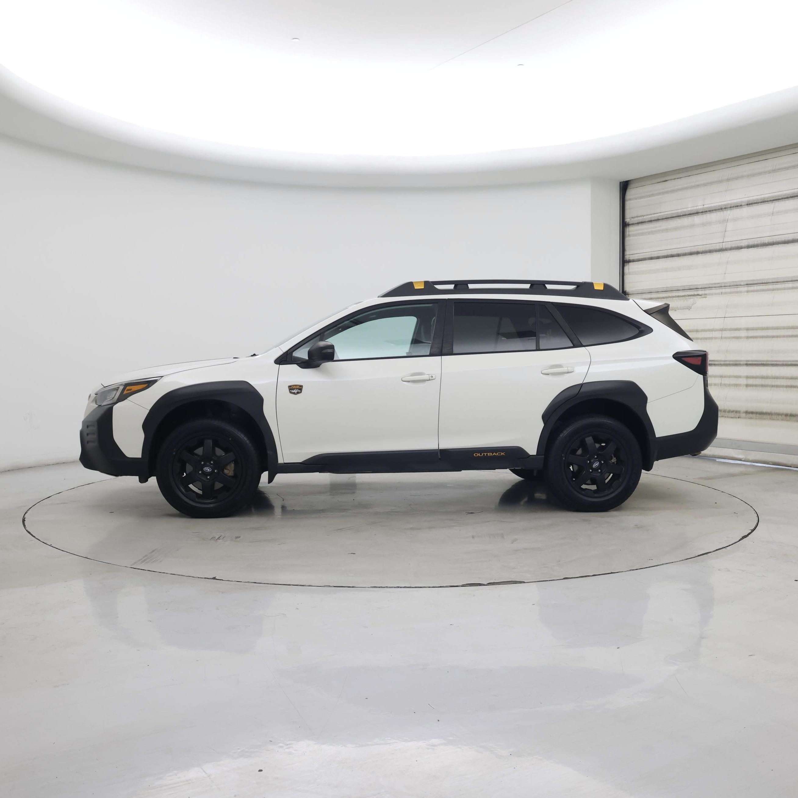 Thumbnail: 2022 Subaru Outback - 3