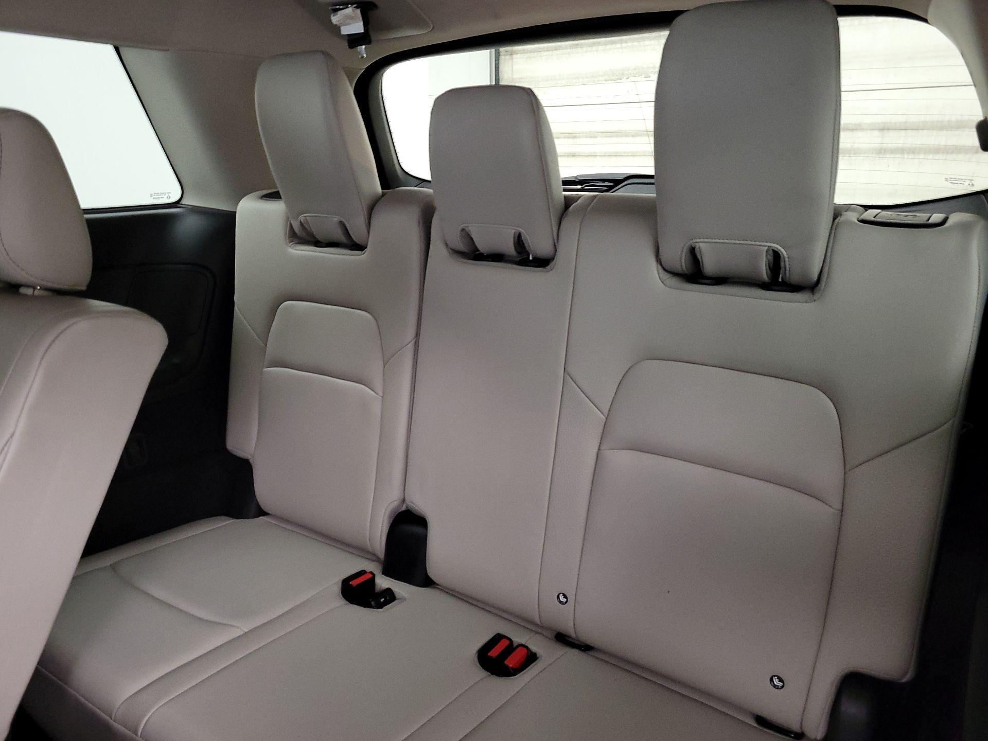 Thumbnail: 2023 Nissan Pathfinder - 19