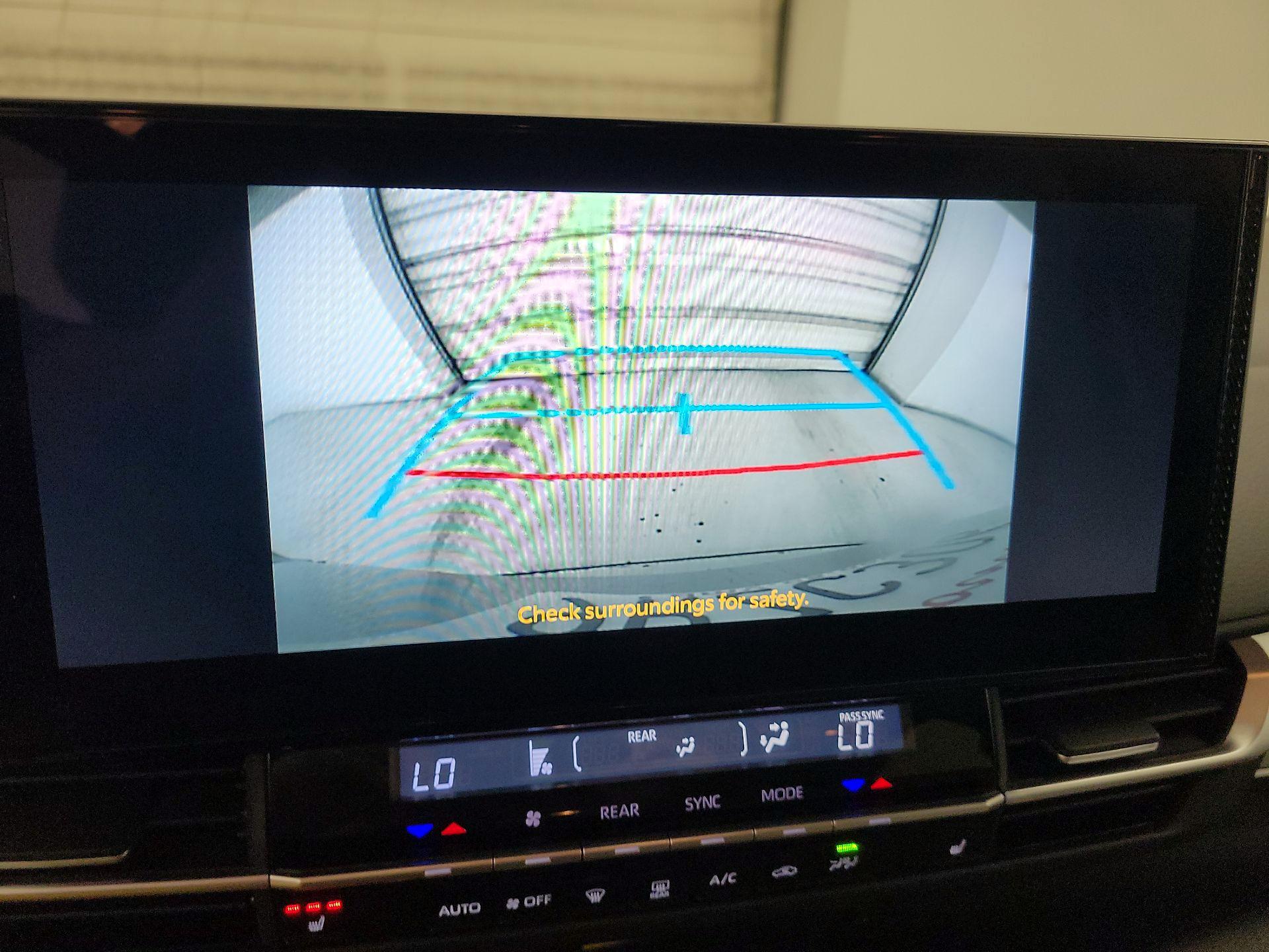 Thumbnail: 2025 Toyota Sienna - 15
