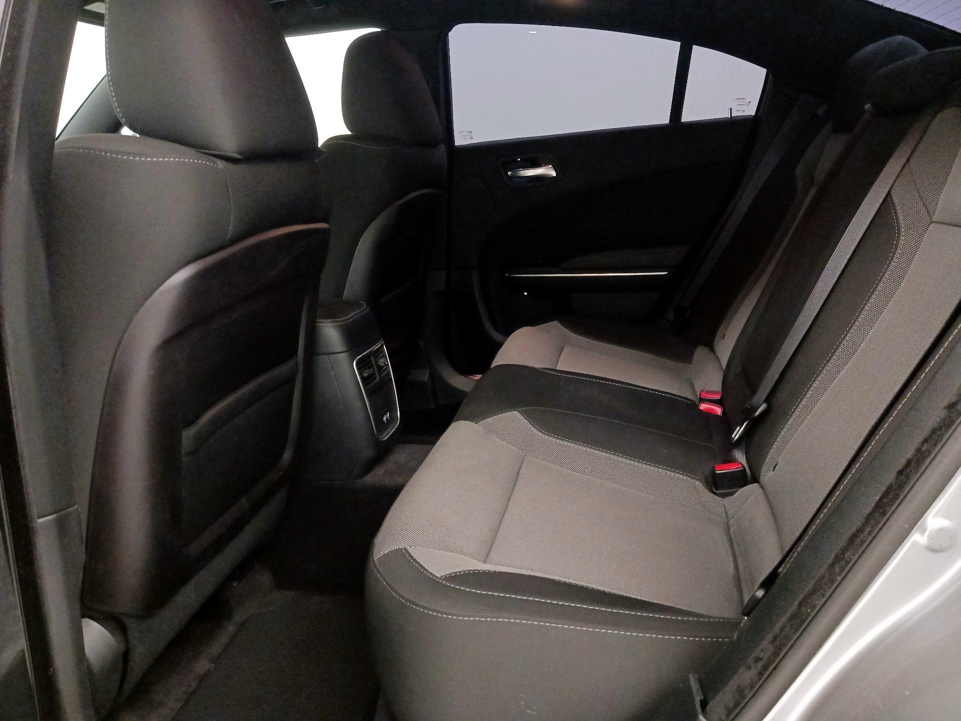 Thumbnail: 2016 Dodge Charger - 20