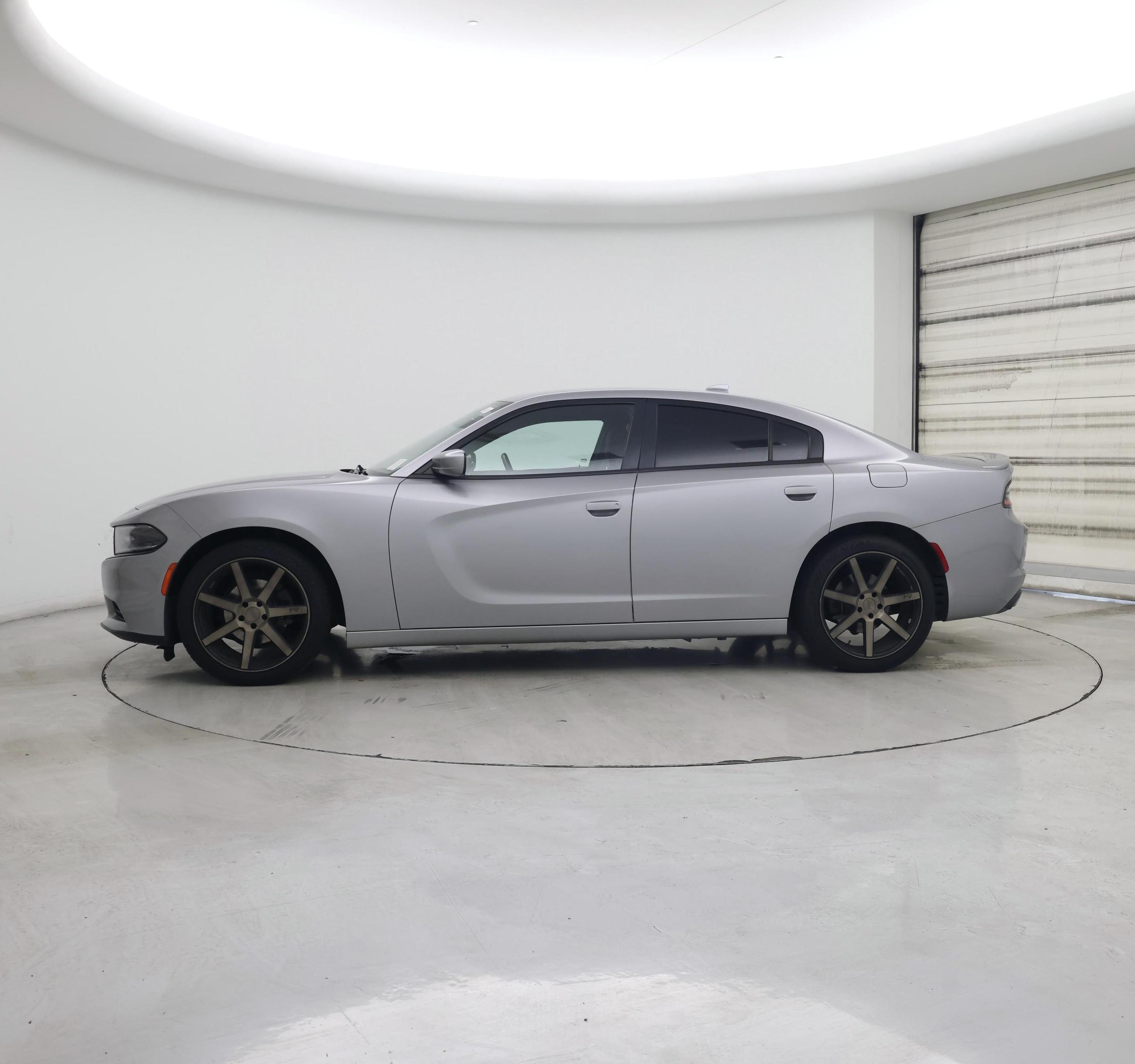 Thumbnail: 2016 Dodge Charger - 3