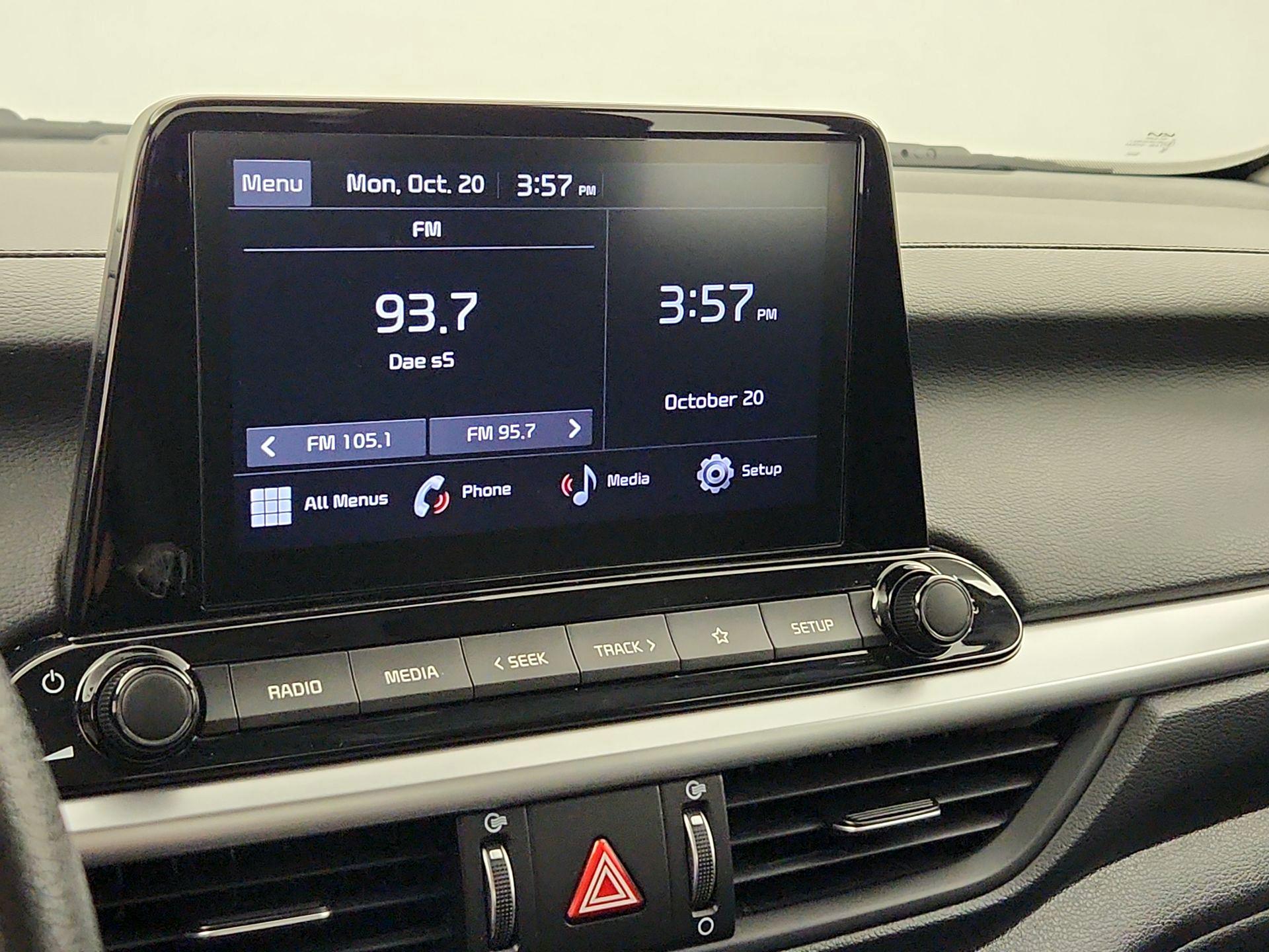 Thumbnail: 2024 Kia Forte - 15