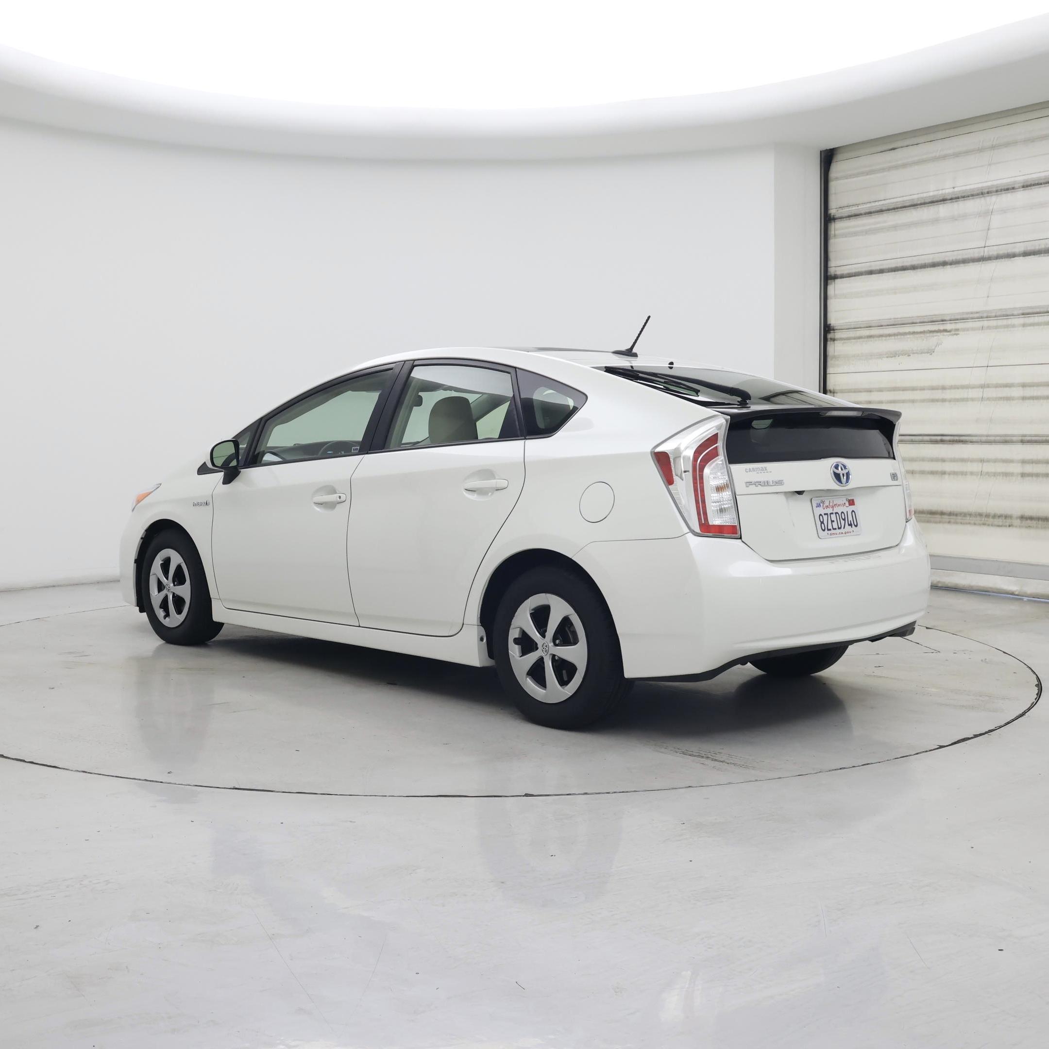 Thumbnail: 2015 Toyota Prius - 2