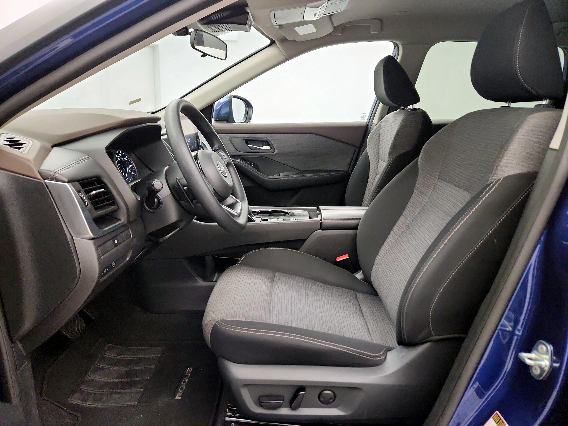 Thumbnail: 2023 Nissan Rogue - 11