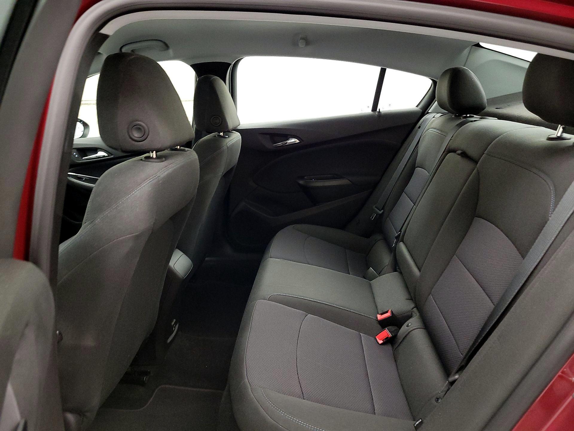 Thumbnail: 2019 Chevrolet Cruze - 19