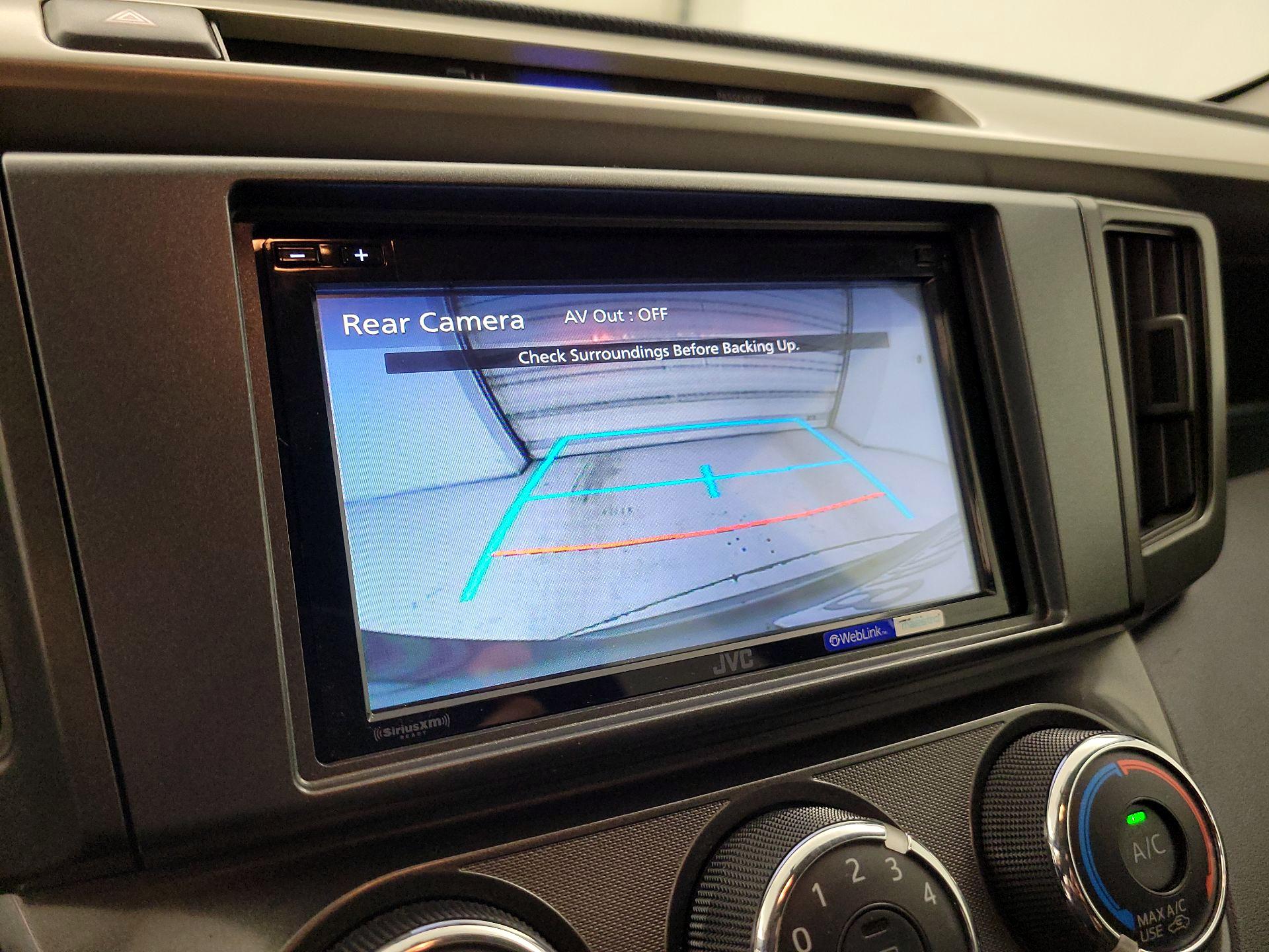Thumbnail: 2015 Toyota RAV4 - 14