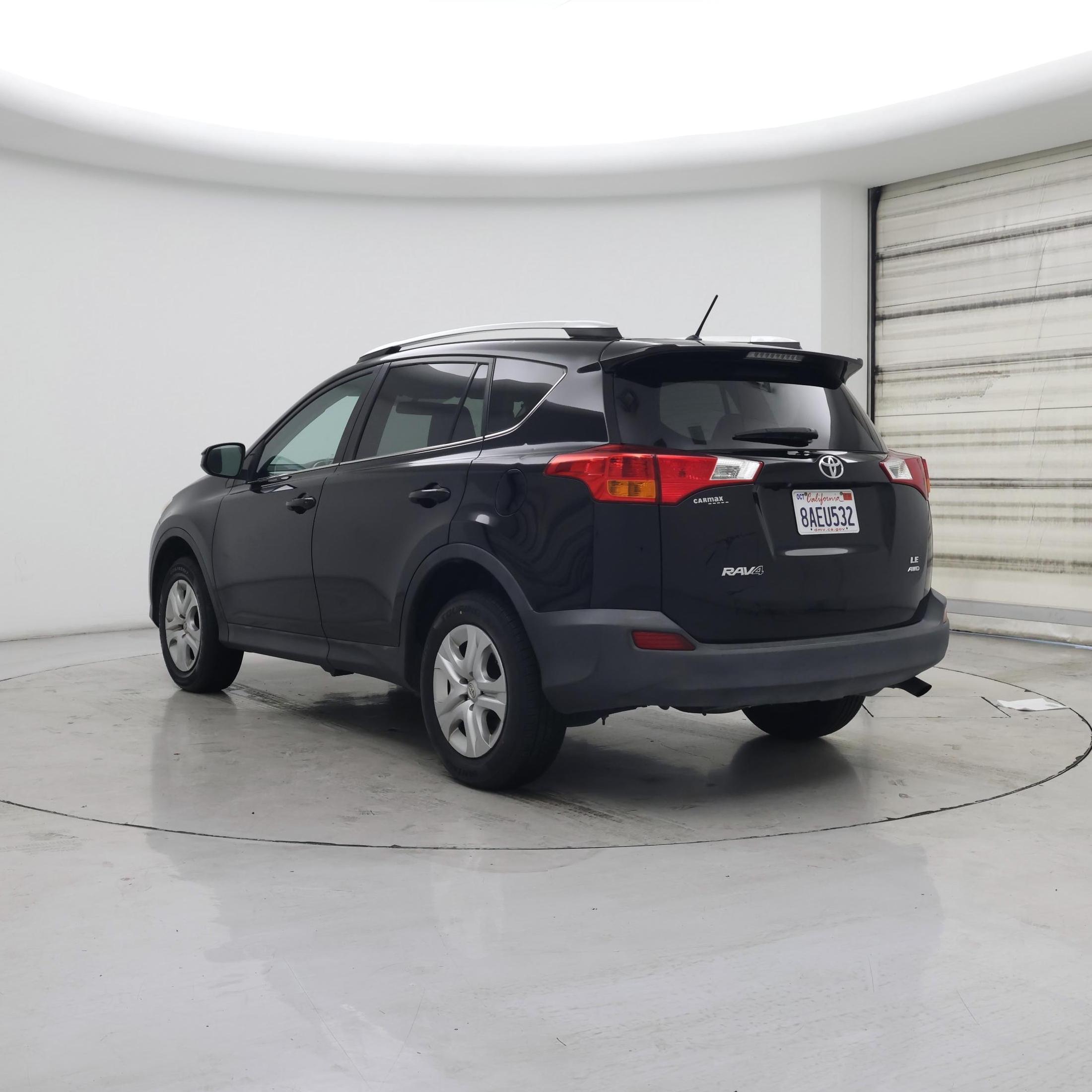 Thumbnail: 2015 Toyota RAV4 - 2