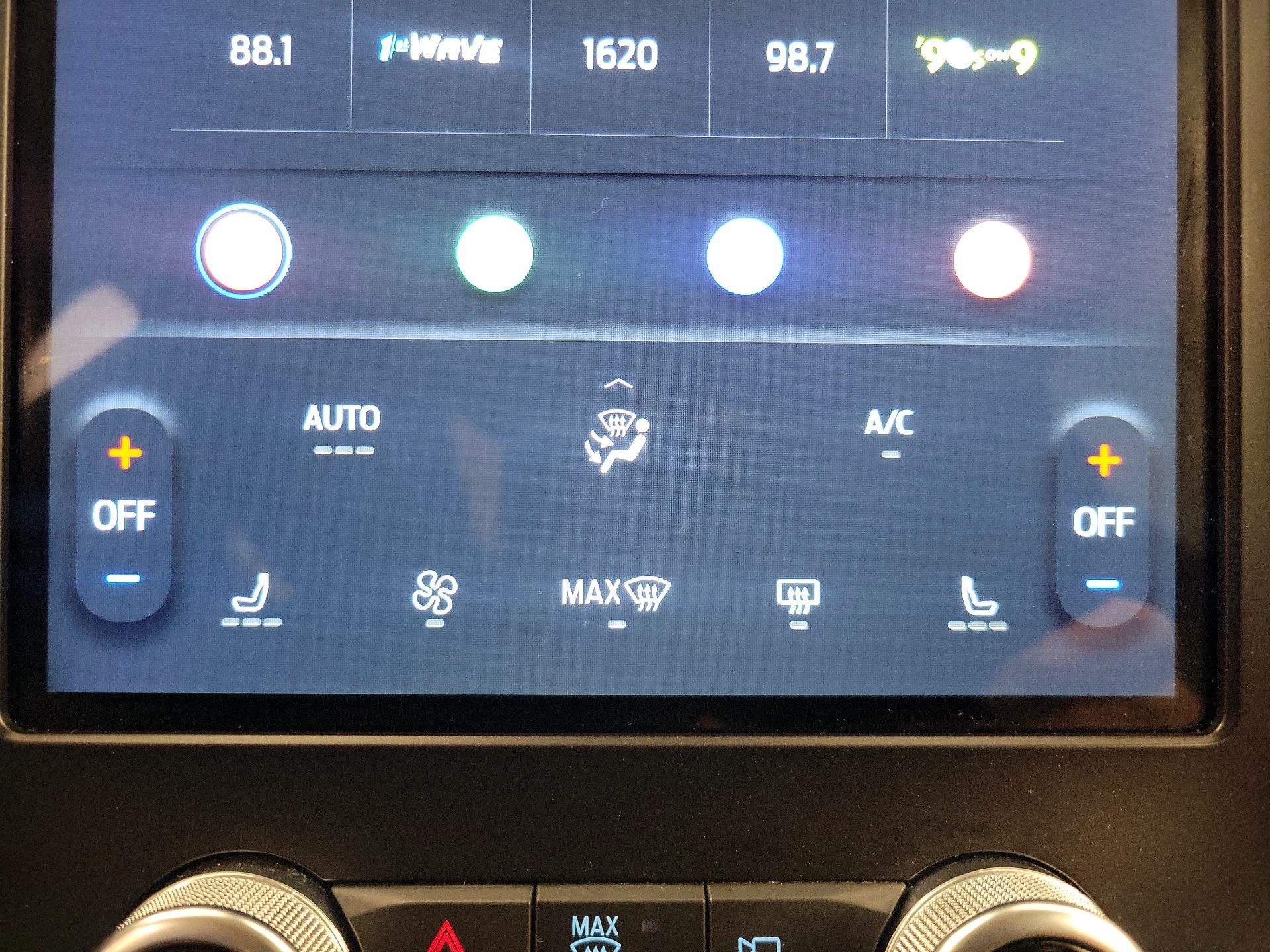 Thumbnail: 2024 Ford Edge - 17