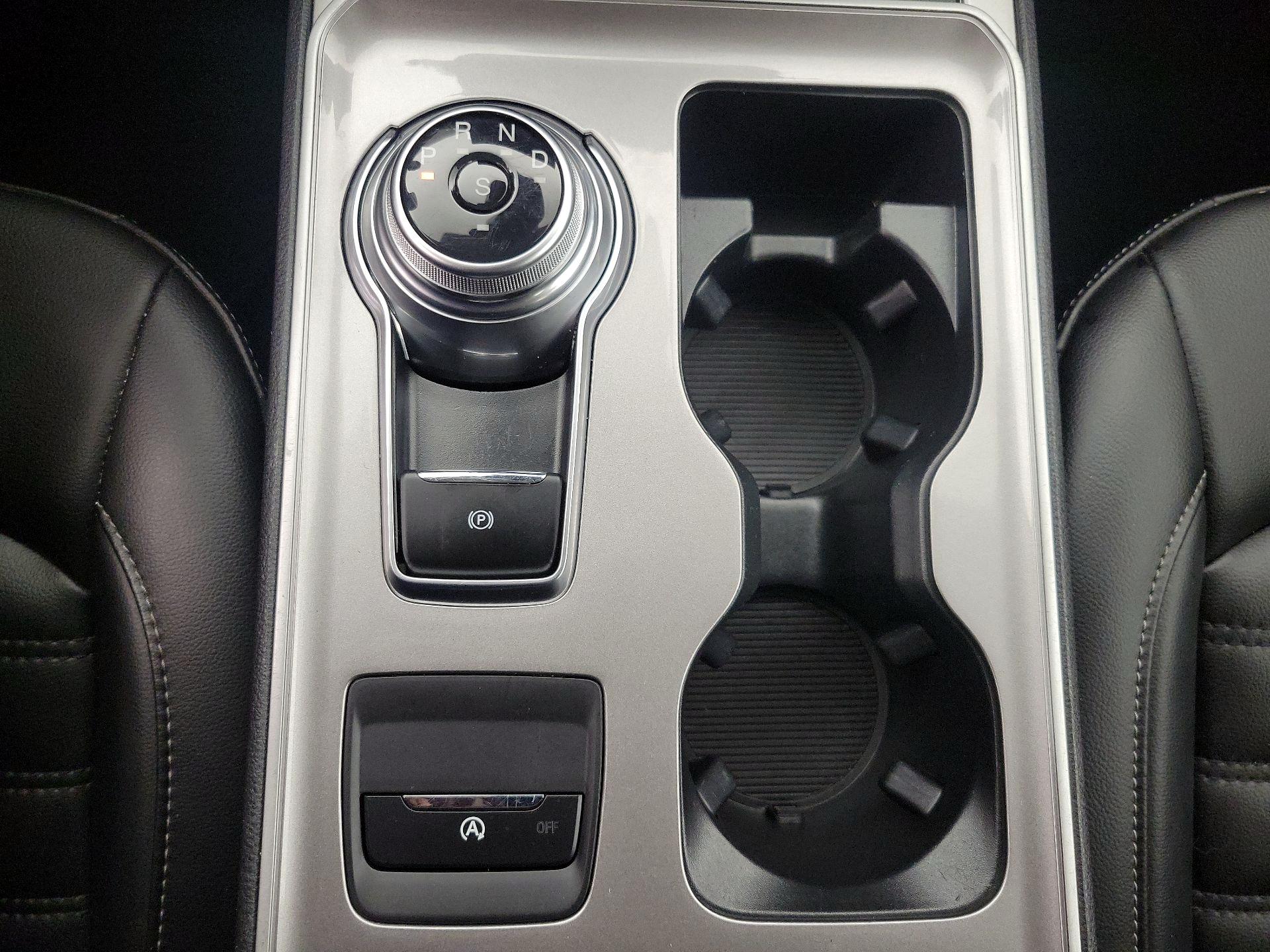 Thumbnail: 2024 Ford Edge - 18