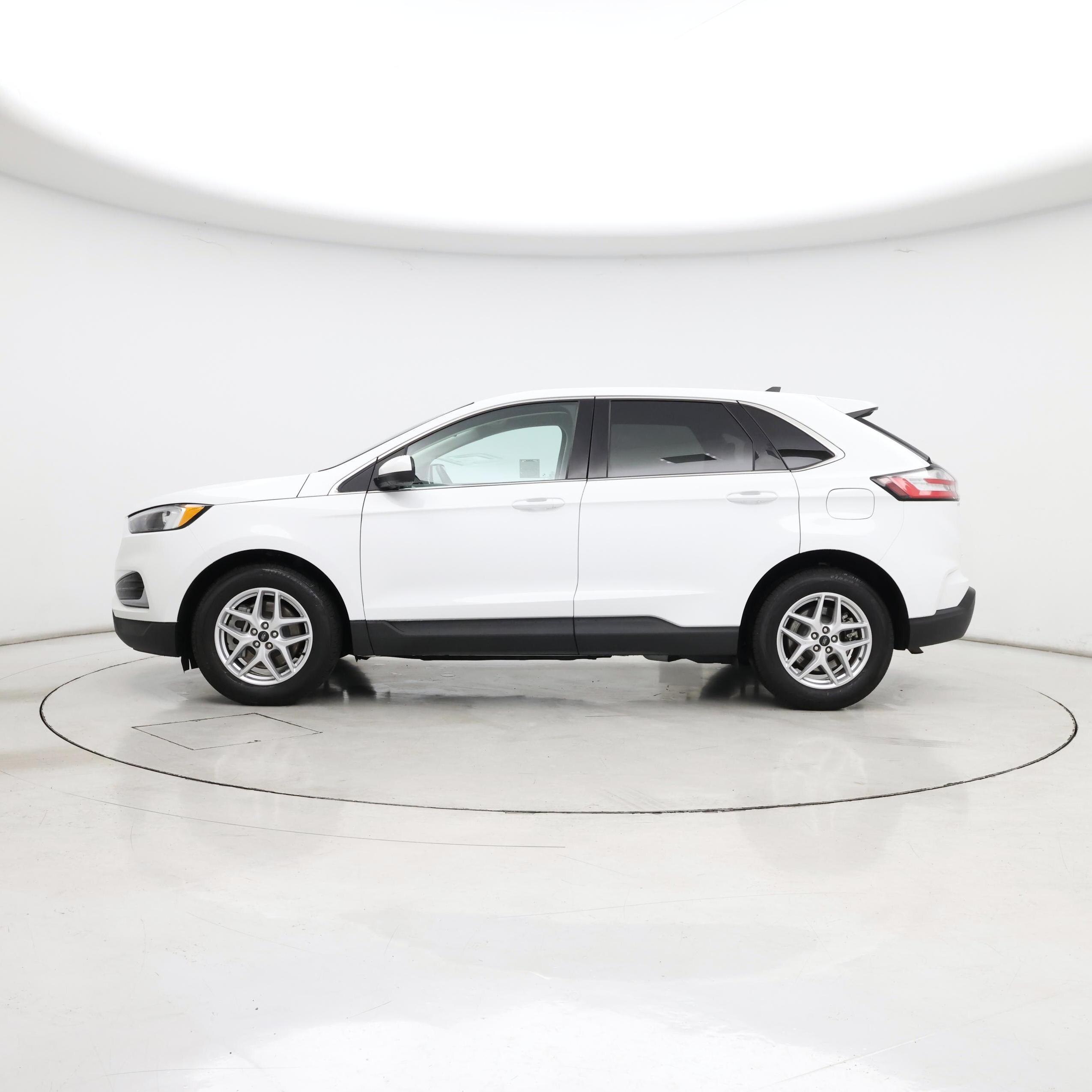 Thumbnail: 2024 Ford Edge - 3