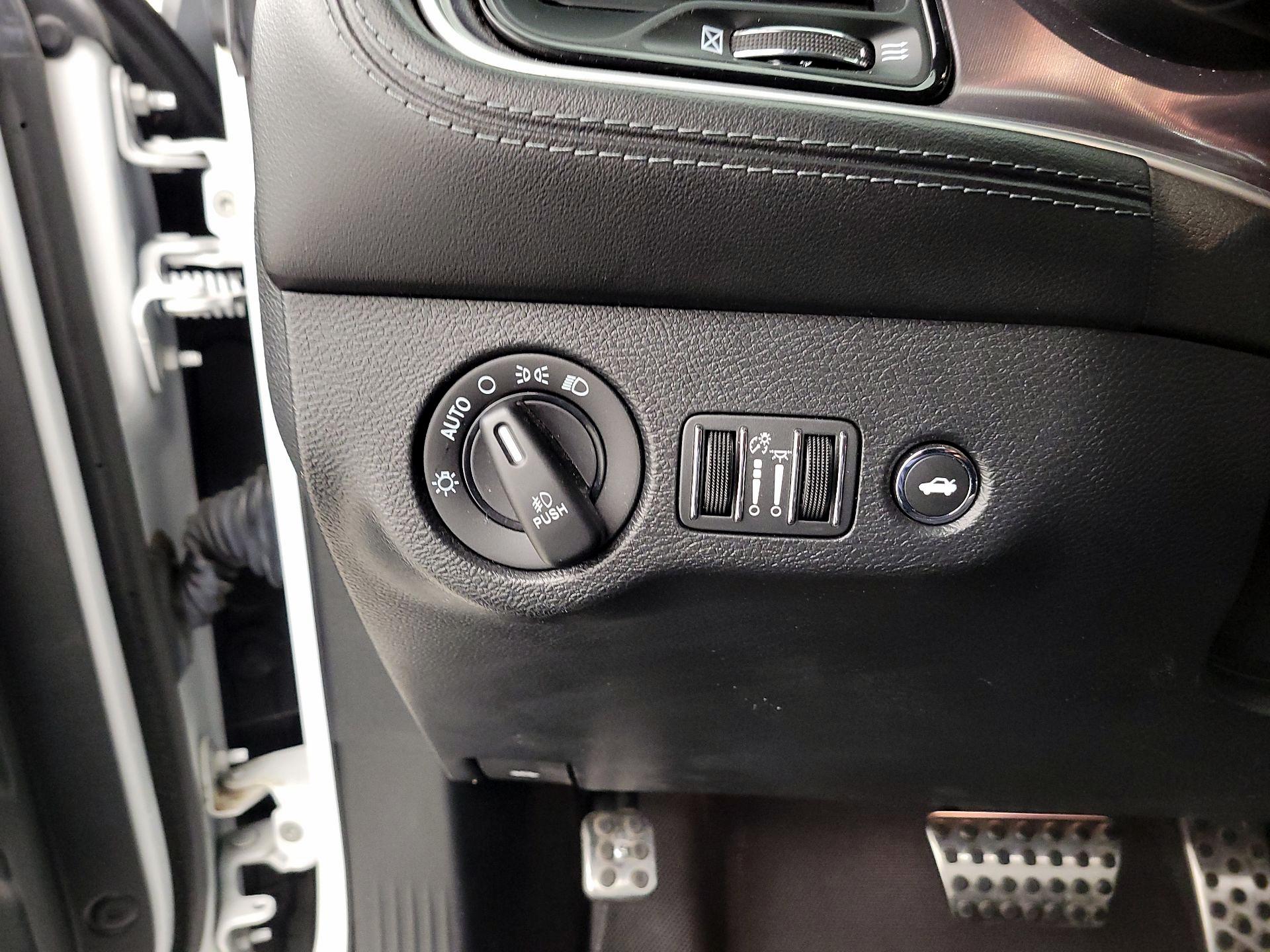 Thumbnail: 2020 Dodge Challenger - 13