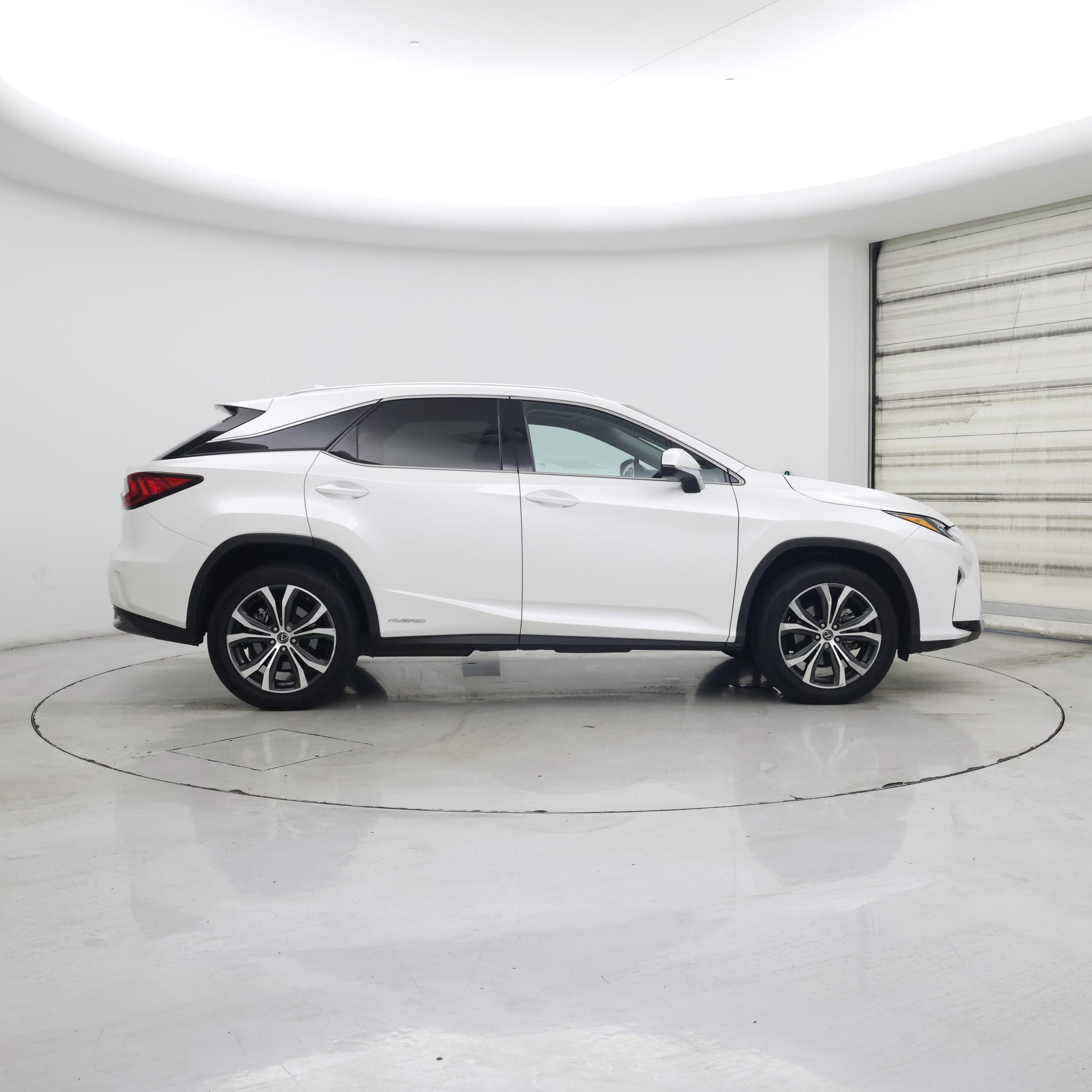 Thumbnail: 2018 Lexus RX - 7