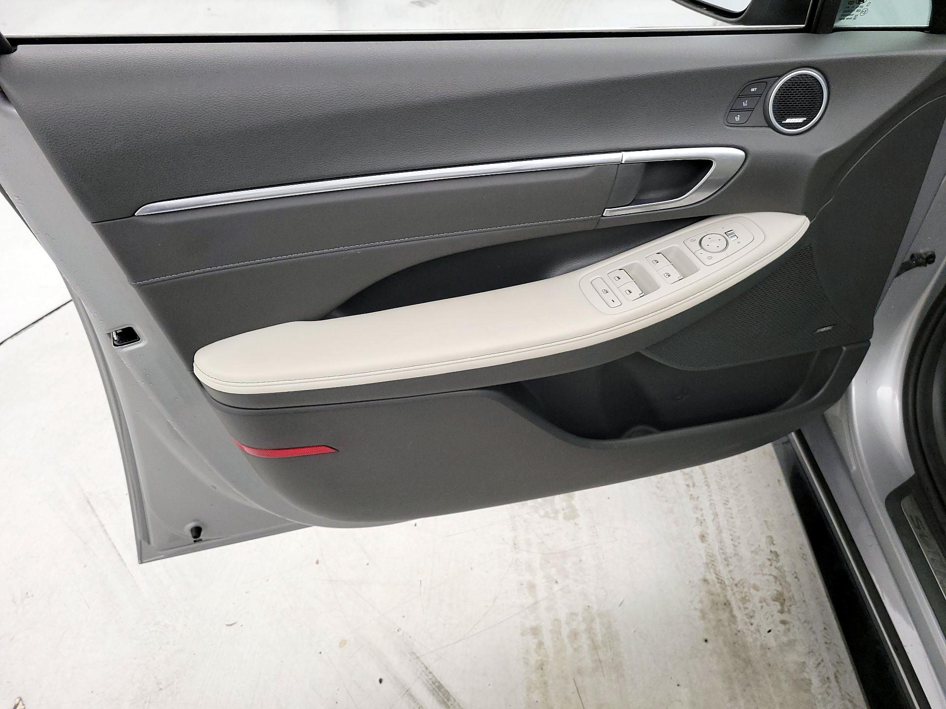 Thumbnail: 2023 Hyundai Sonata - 12