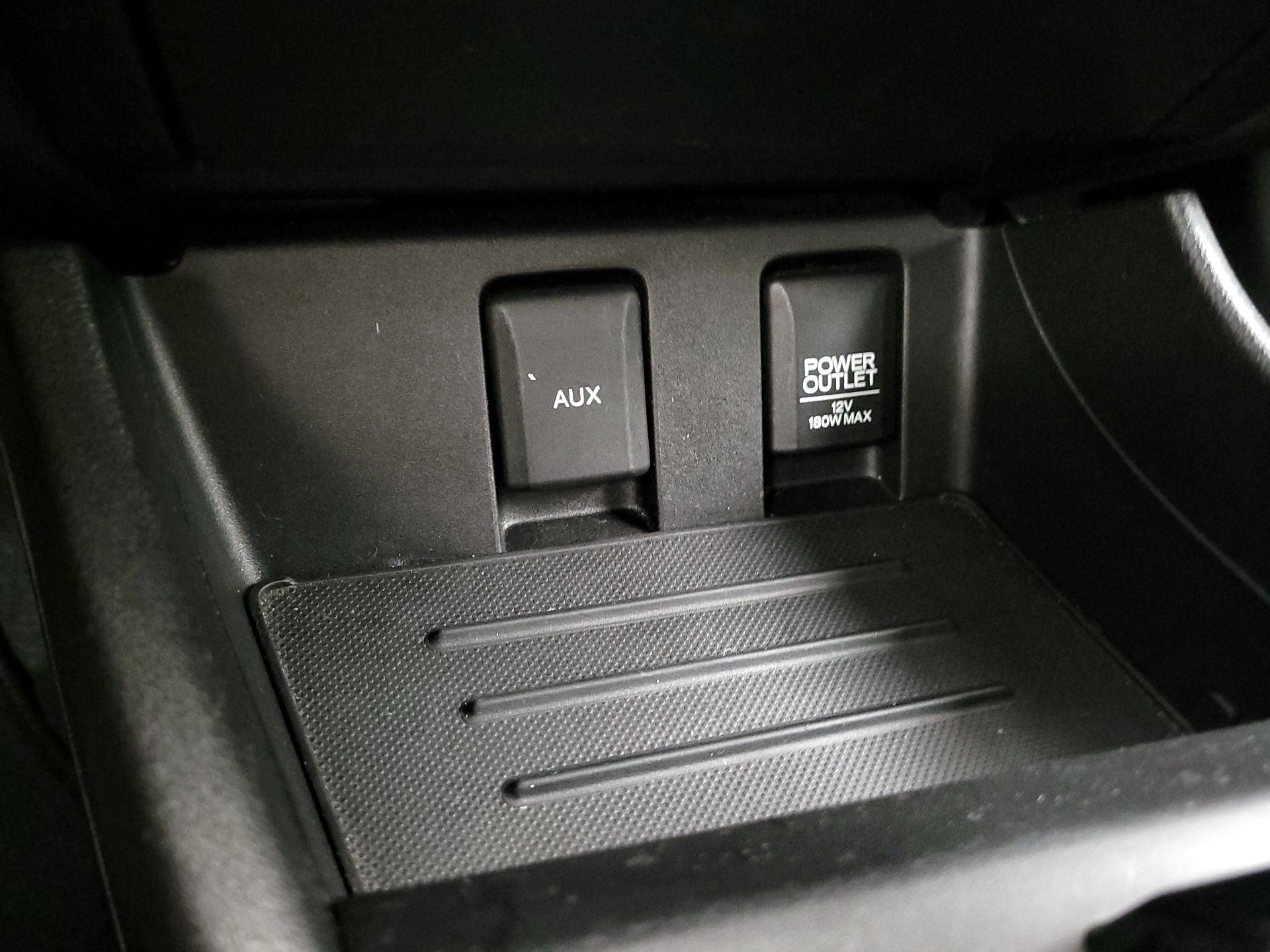 Thumbnail: 2015 Honda Civic - 18